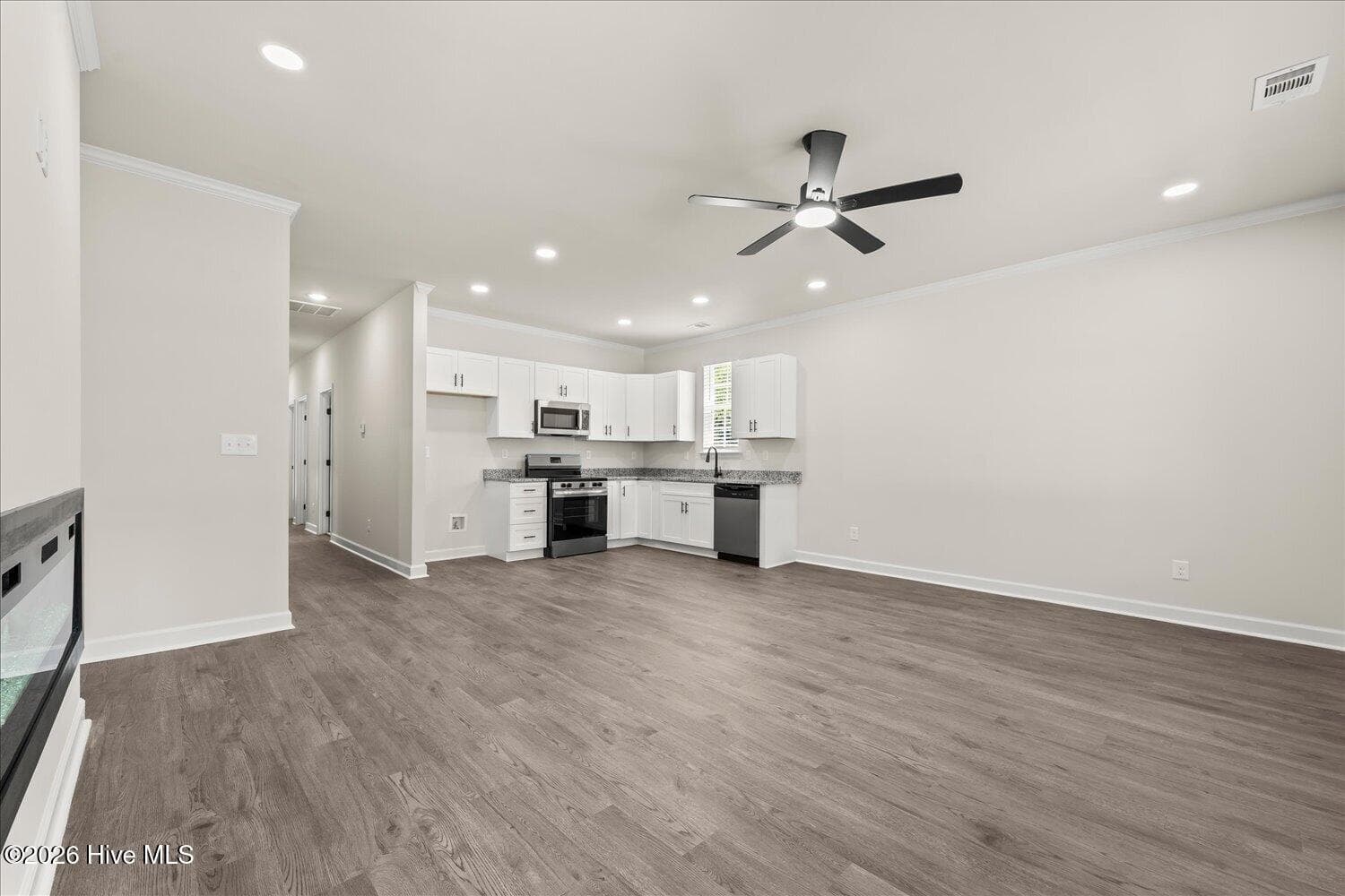 Single Family Residence at 596 O Neal Street, Thomson, GA 30824, photo 10 of 63