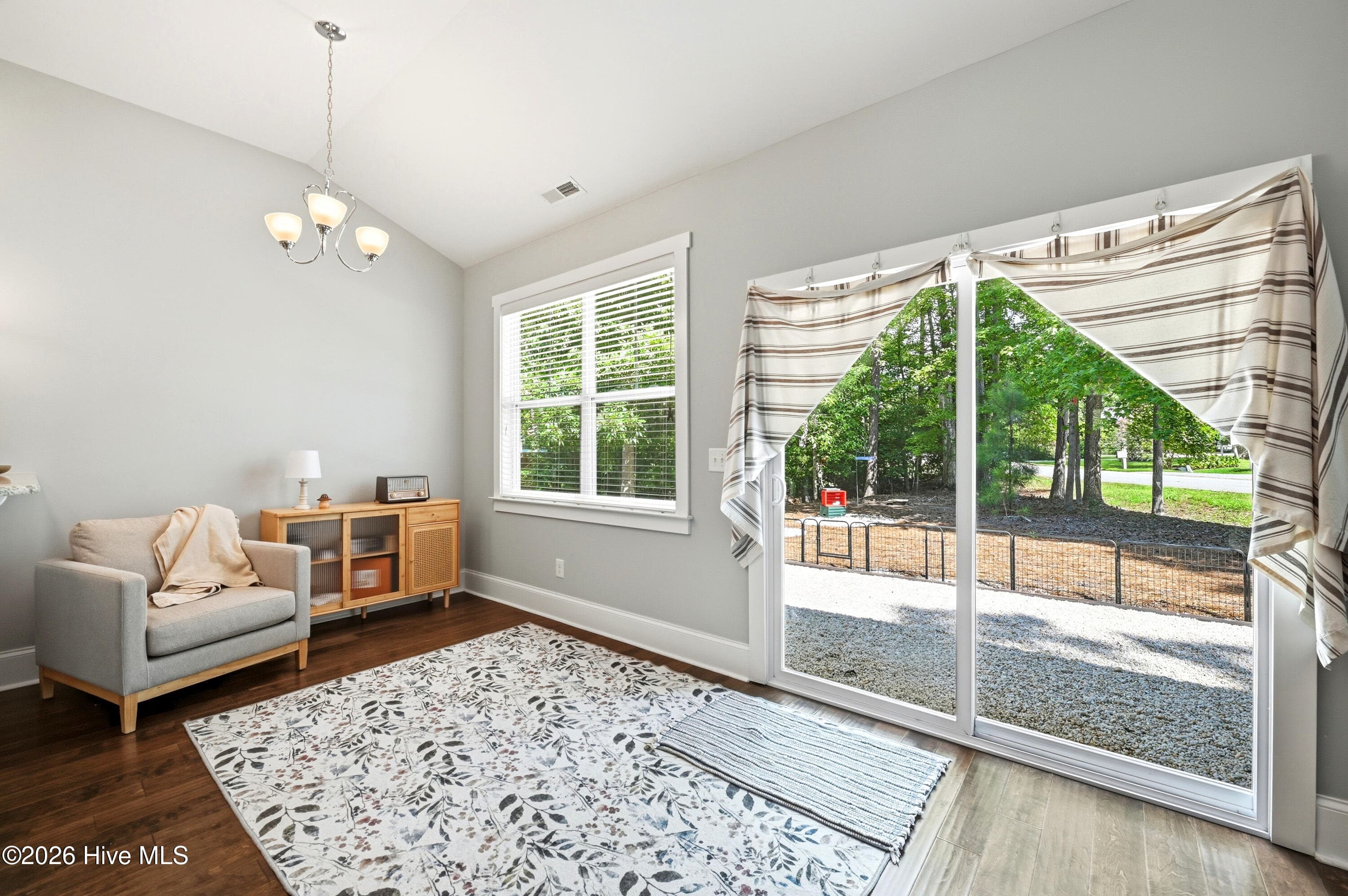 Breakfast Nook - 100 Hickory Circle, Hampstead, NC 28443