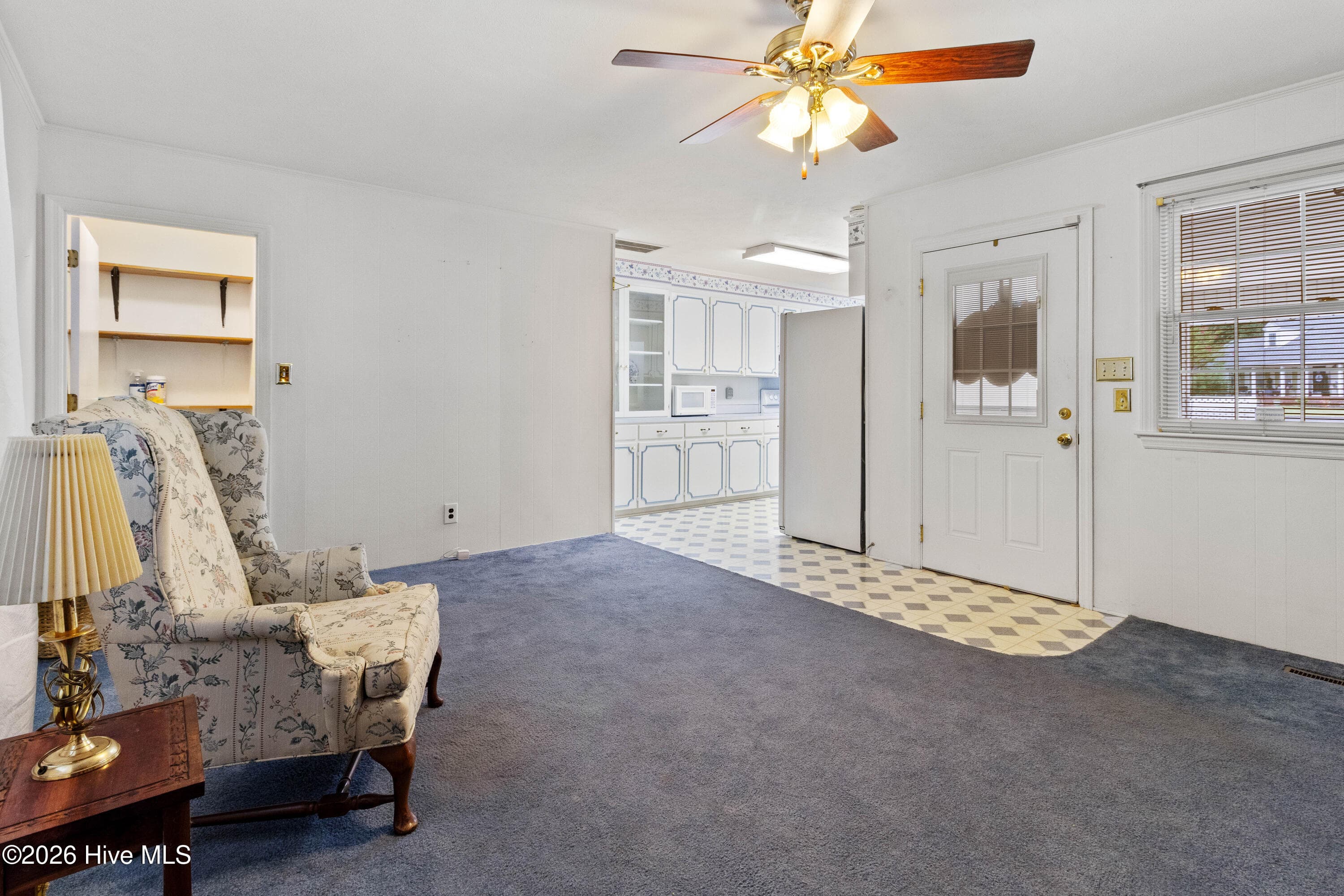 Single Family Residence at 612 David Street, Elizabethtown, NC 28337, photo 5 of 38