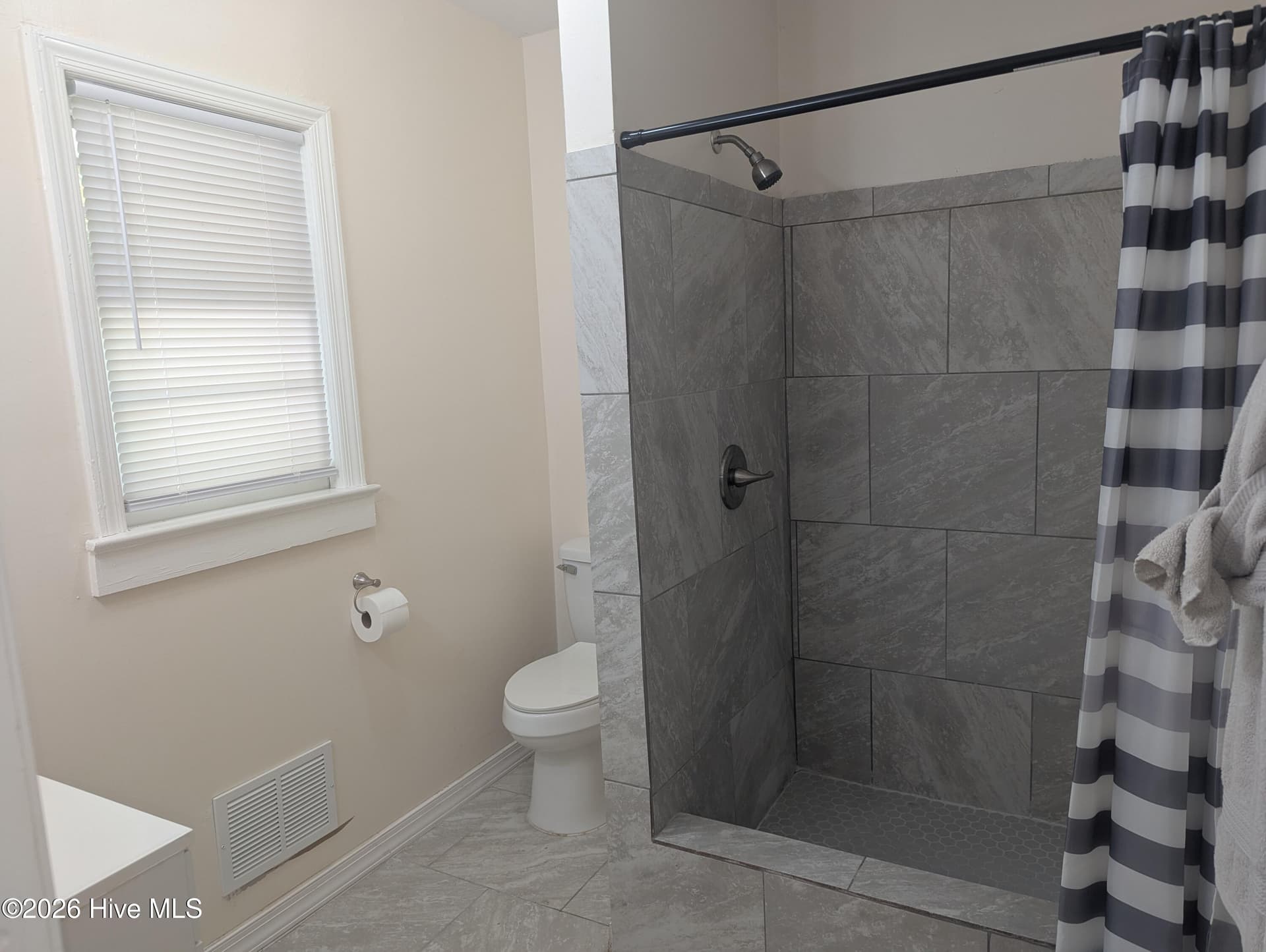 Single Family Residence at 1408 Parker Lane, Henderson, NC 27536, photo 62 of 86