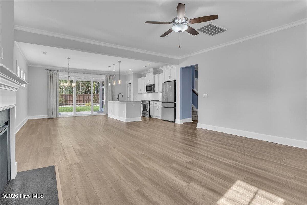 Single Family Residence at 504 Beaumont Oaks Drive, Wilmington, NC 28411, photo 17 of 83
