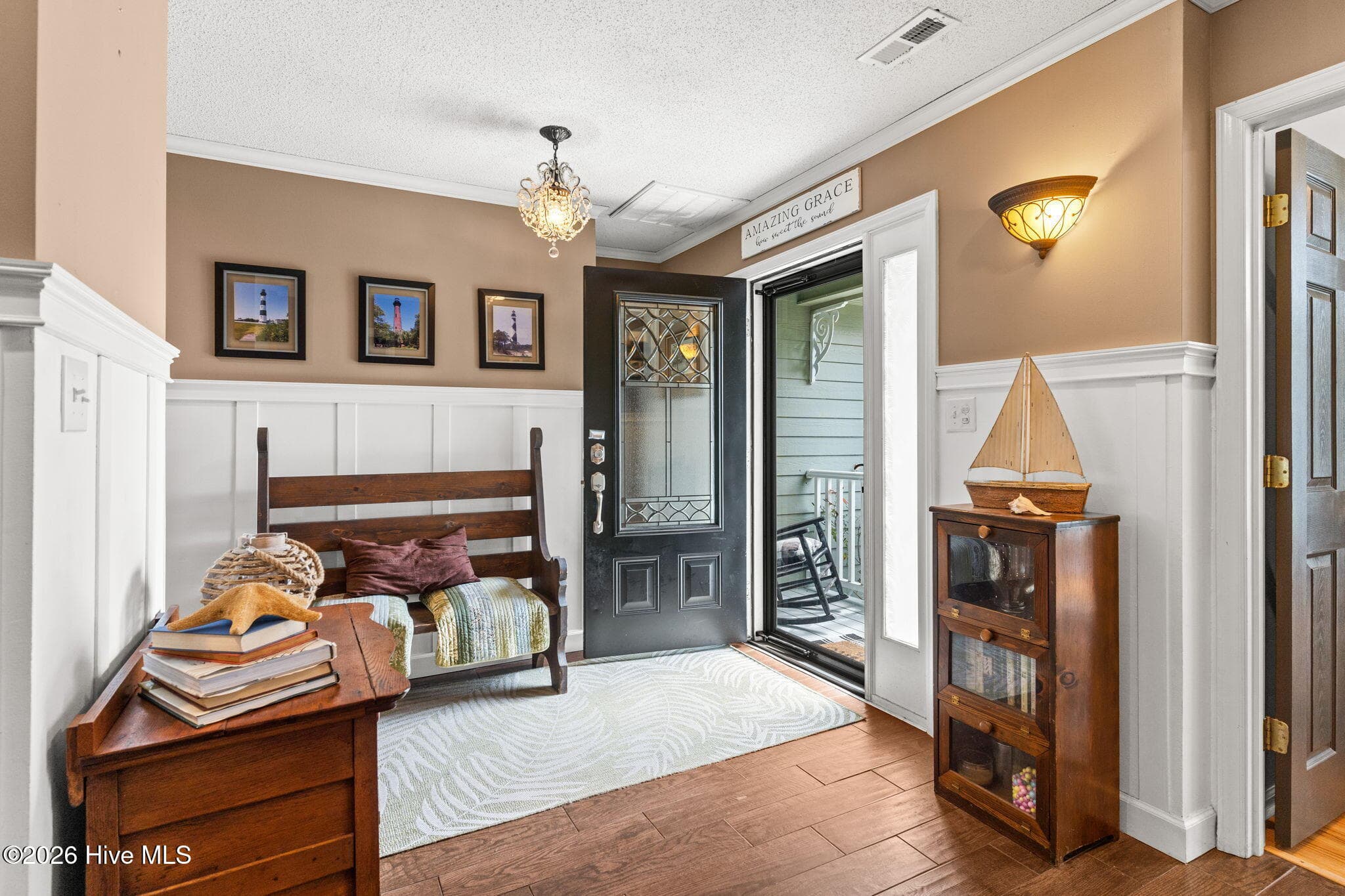 Foyer-Storm door allows for lots of natural light - 9184 Seaside Landing SW, Calabash, NC 28467