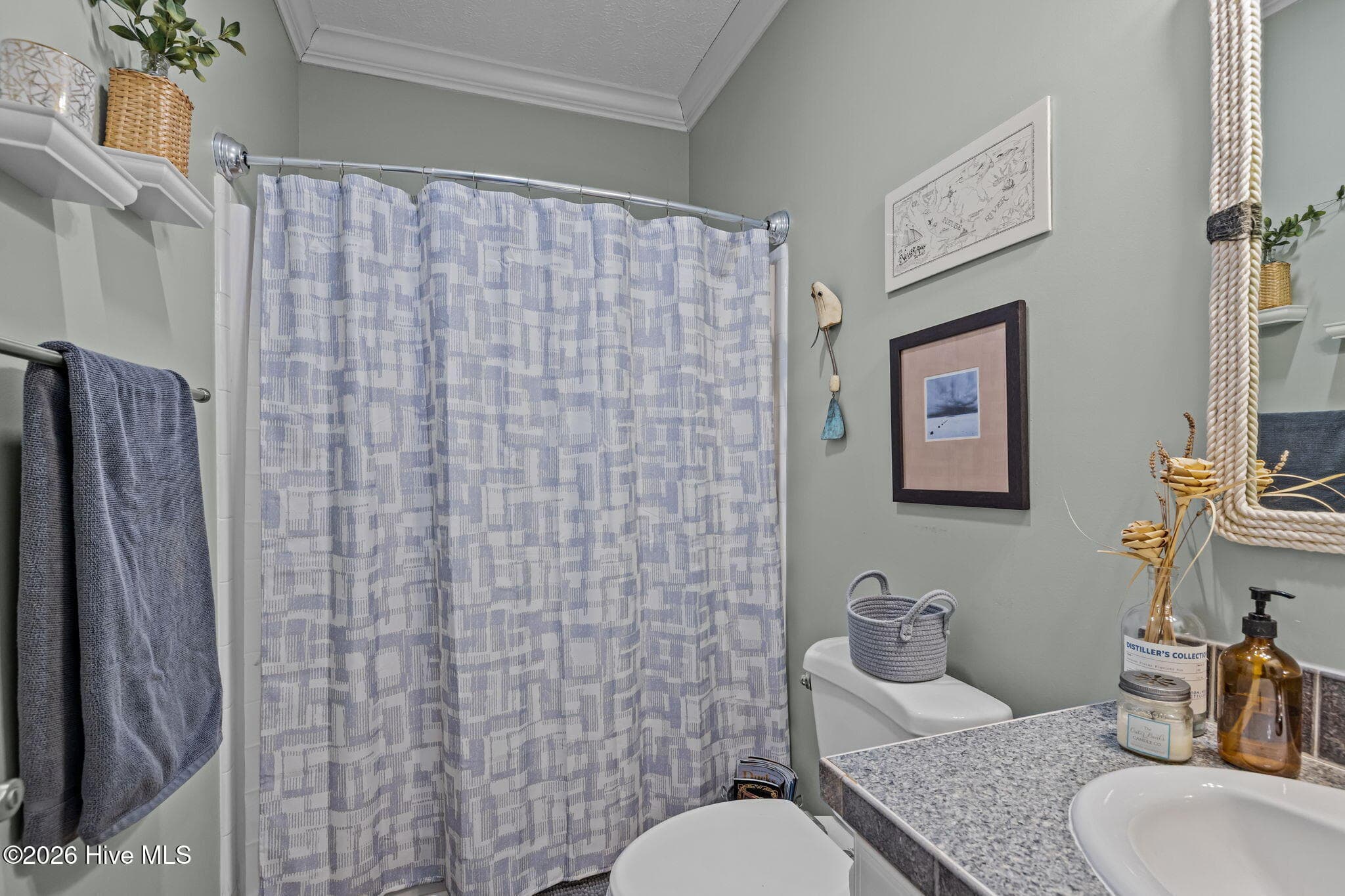 Guest Bath - 139 Bayshore Street, Sea Level, NC 28577