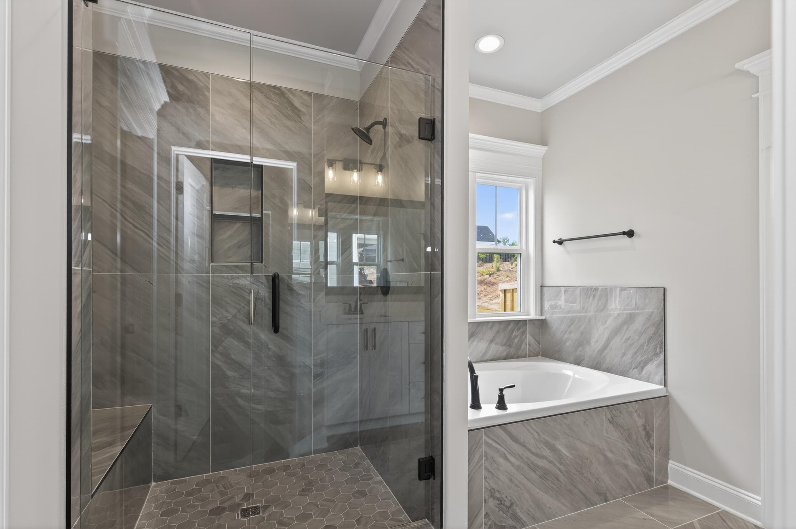 Single Family Residence at 827 Sparrow Point Ave, Evans, GA 30809, photo 12 of 41