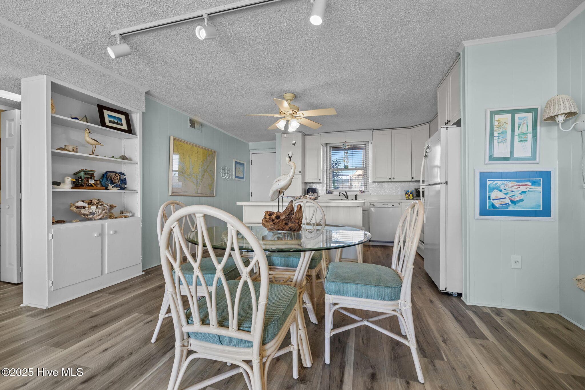 Condominium at 2305 W Fort Macon Road 101, Atlantic Beach, NC 28512, photo 4 of 20