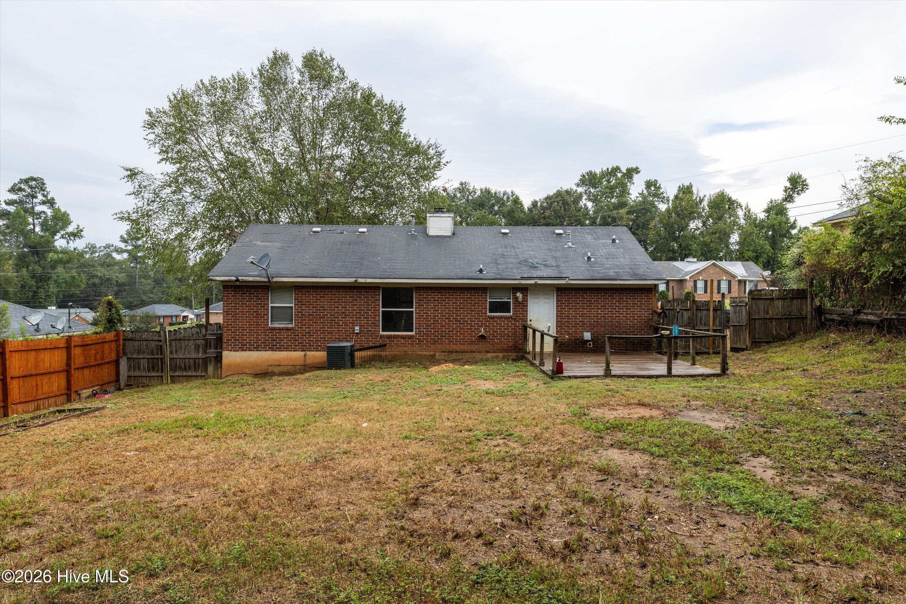 Single Family Residence at 1023 Cedarview Circle, Hephzibah, GA 30815, photo 3 of 16