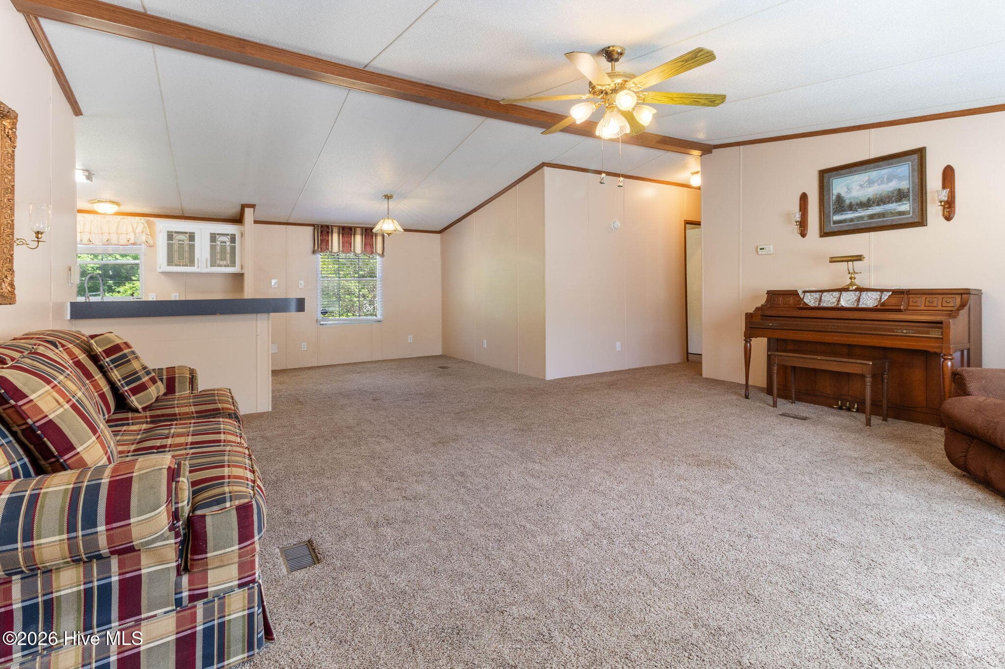 Manufactured Home at 4652 Faith Baptist Church Road, Pinetops, NC 27864, photo 9 of 145