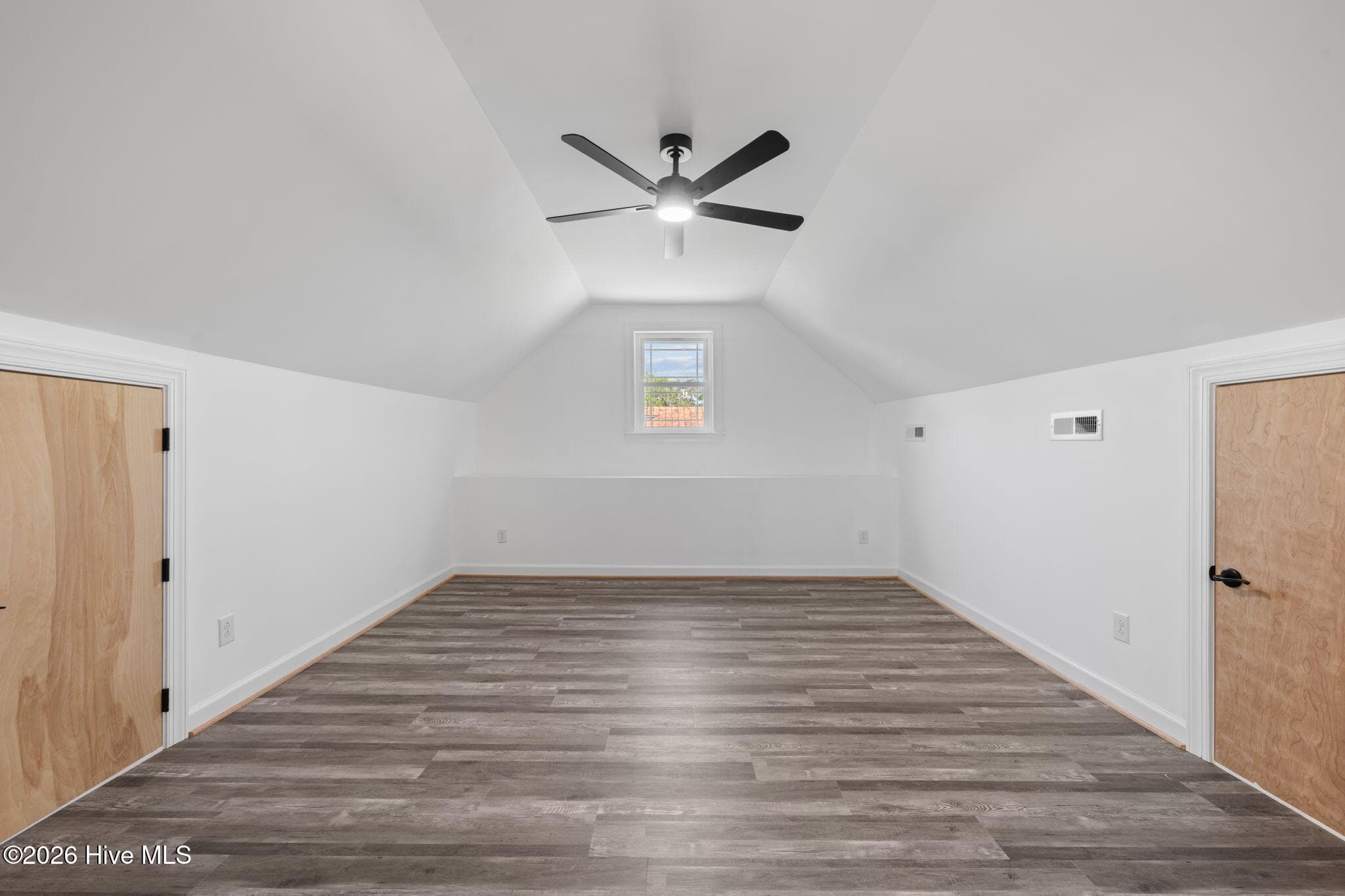 Single Family Residence at 1514 Rhem Avenue, New Bern, NC 28560, photo 20 of 41