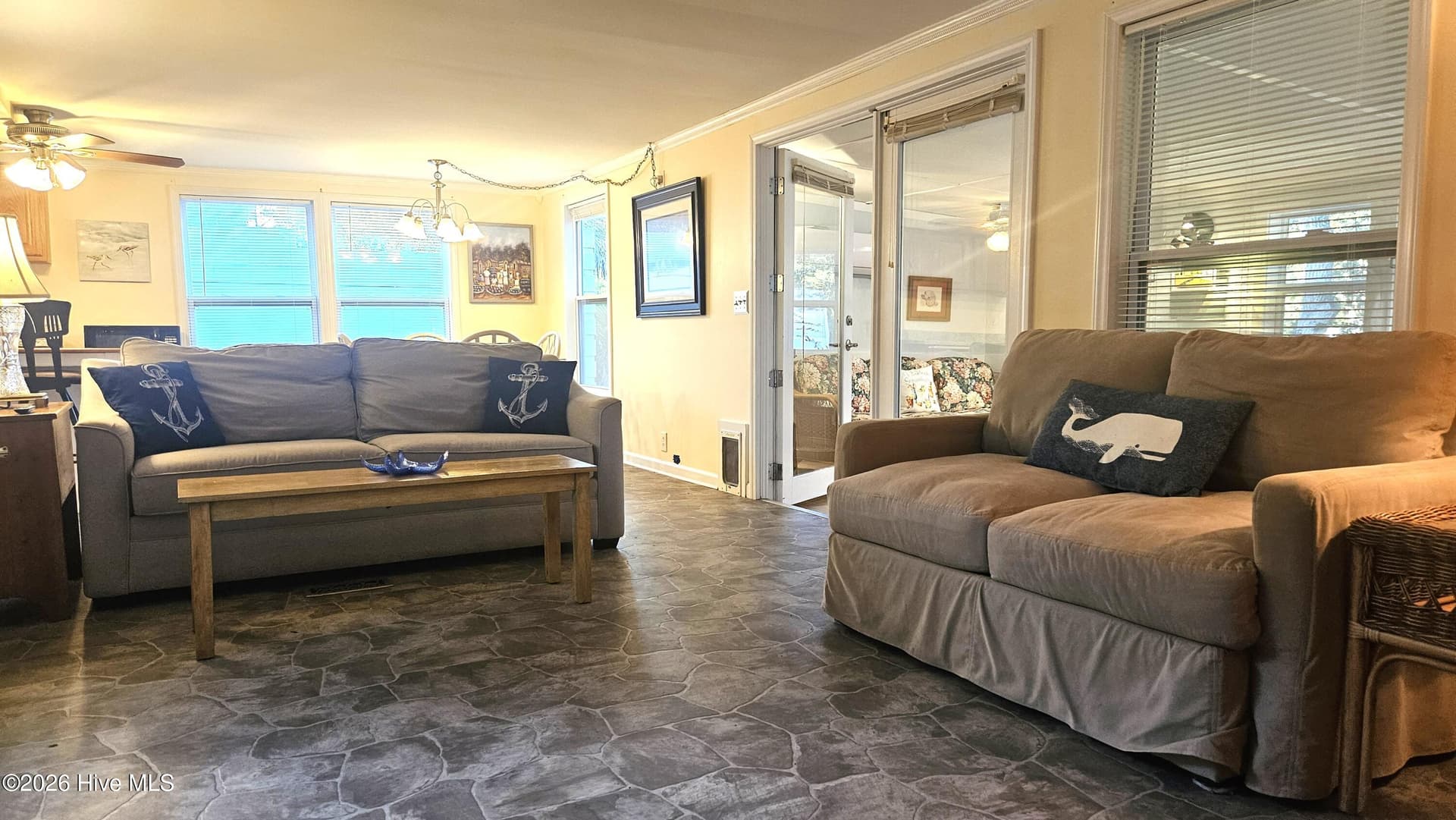 Manufactured Home at 2495 Barracuda Street SW, Supply, NC 28462, photo 15 of 62