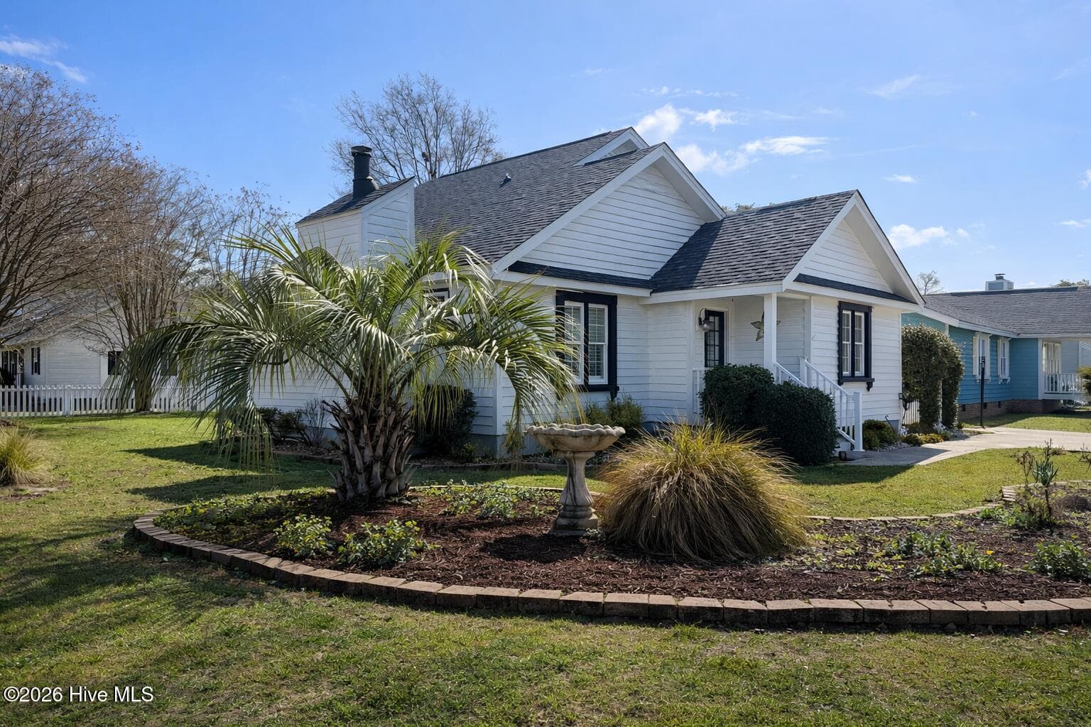 Single Family Residence at 1561 Shipwatch Lane SW, Ocean Isle Beach, NC 28469, photo 5 of 51