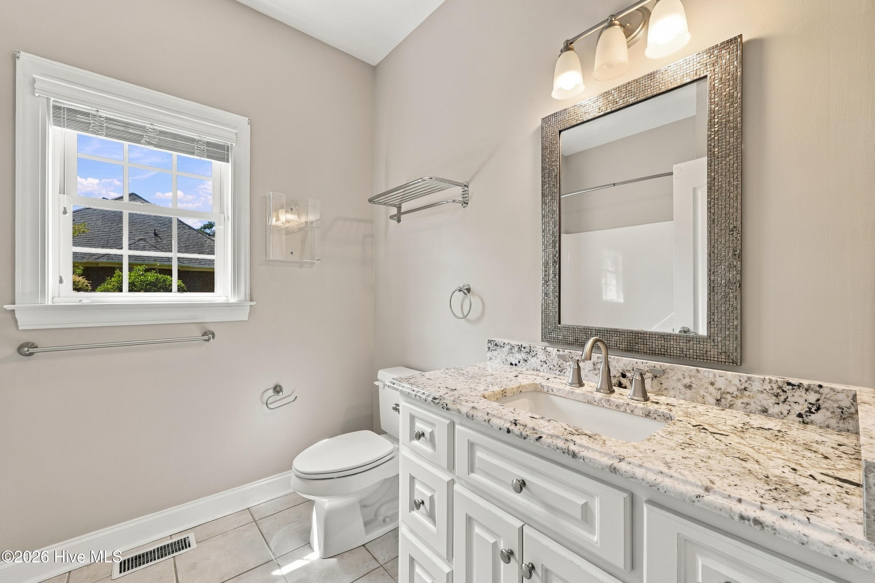 Single Family Residence at 104 Reinach Lane, New Bern, NC 28562, photo 59 of 134