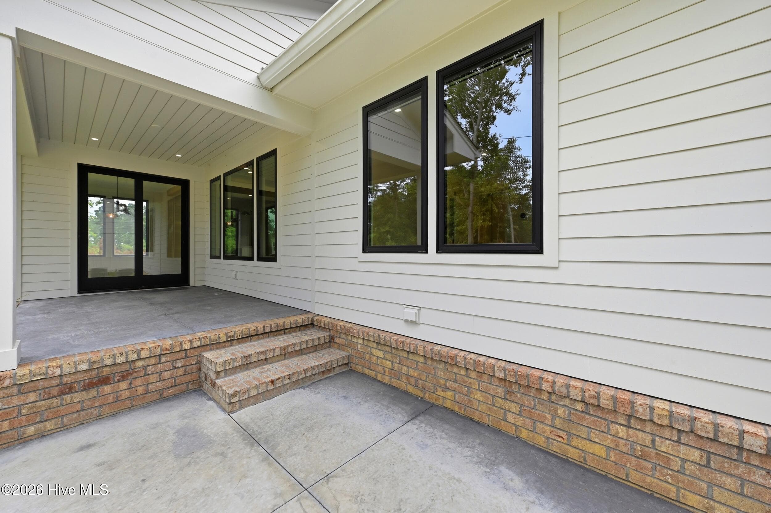 Single Family Residence at 1636 Osprey Cove Court, Wilmington, NC 28401, photo 52 of 106