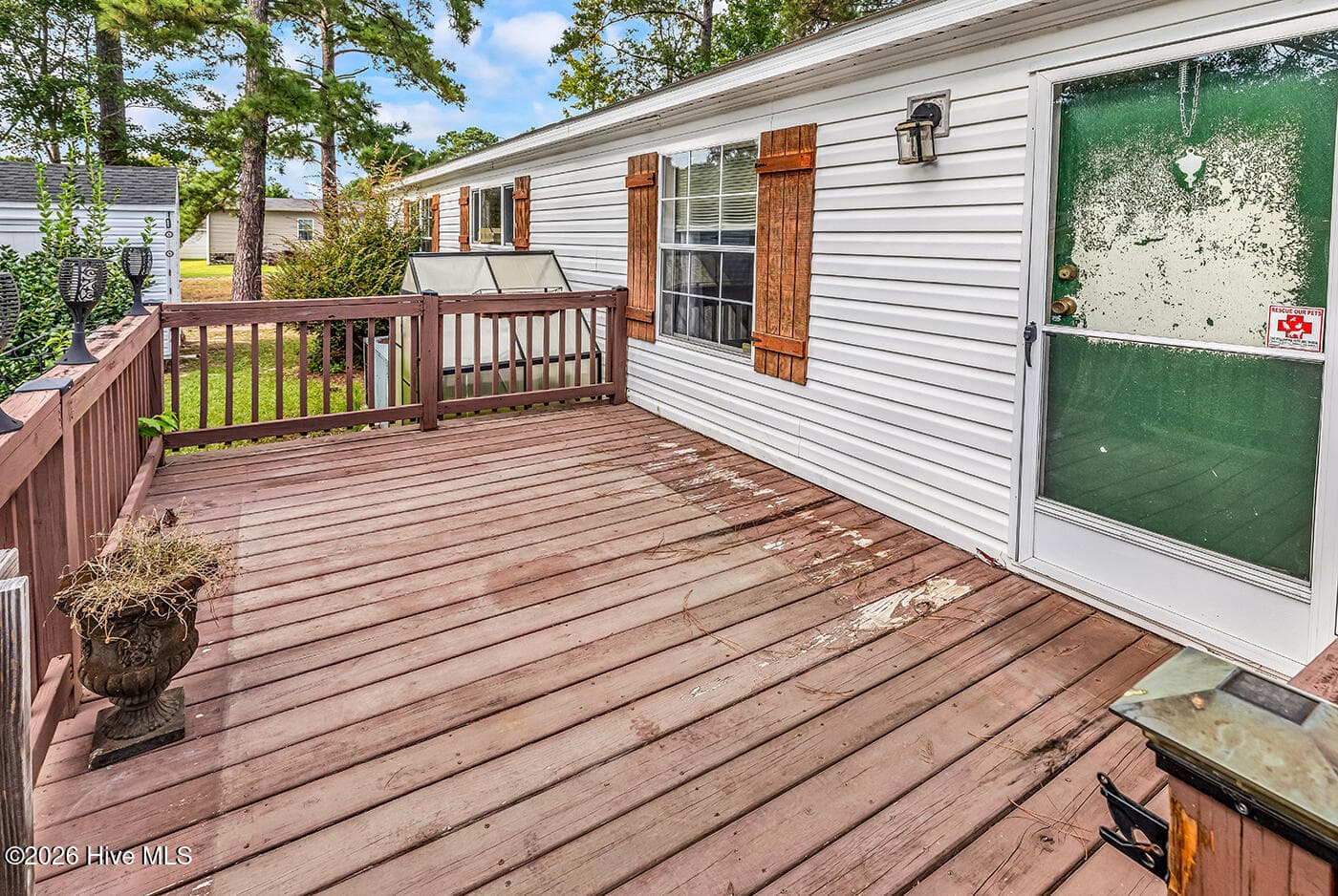 Manufactured Home at 982 Waterview Lane SW, Calabash, NC 28467, photo 24 of 33