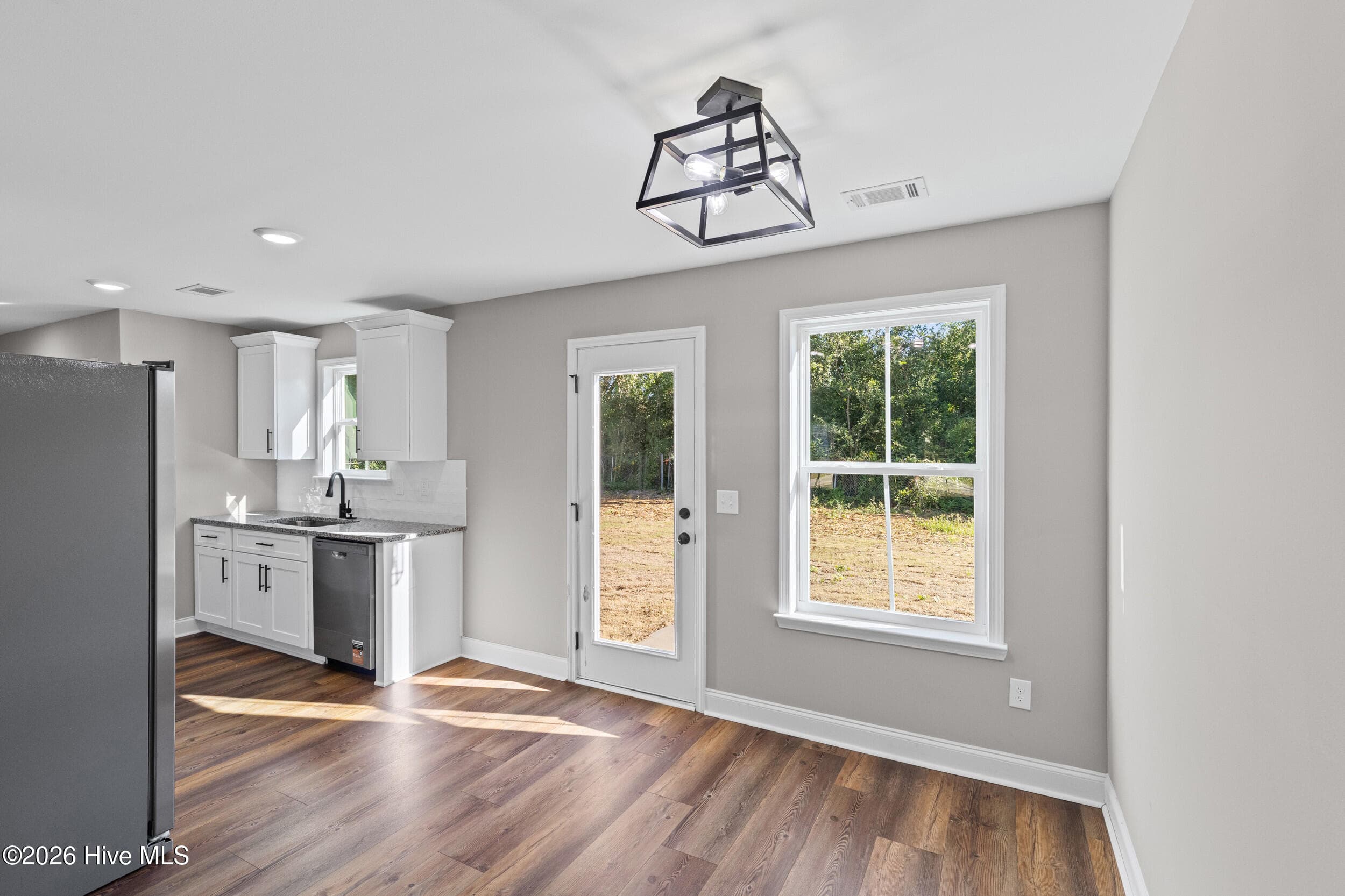 Single Family Residence at 327 Sims Avenue, Augusta, GA 30906, photo 11 of 31