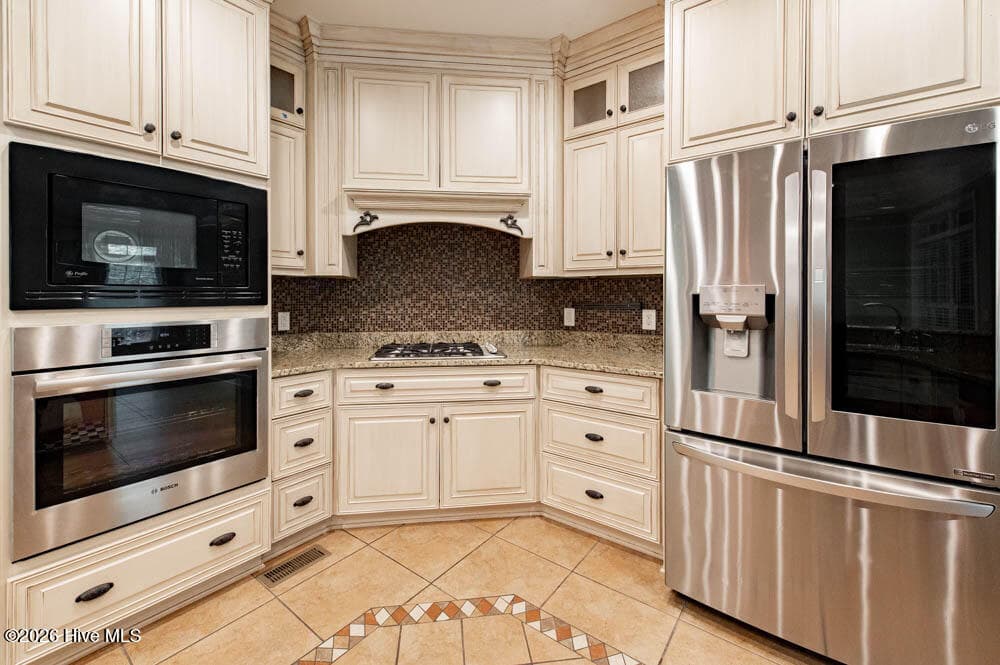 Single Family Residence at 2208 Cardigan Drive, Aiken, SC 29803, photo 14 of 67