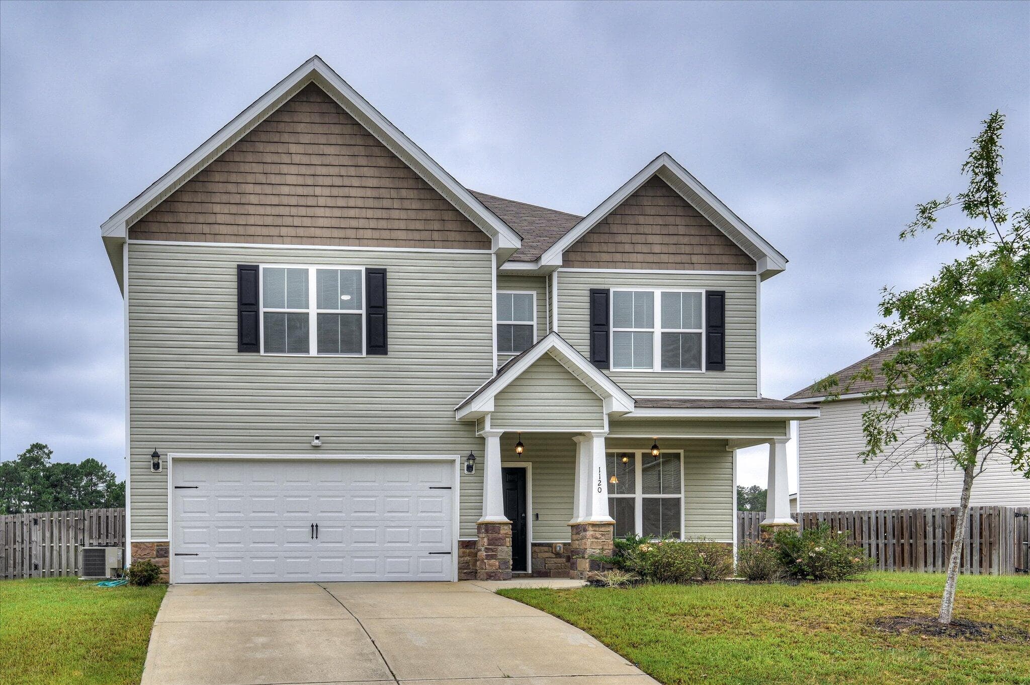 Single Family Residence at 1120 George W Crawford Drive, Augusta, GA 30909, photo 3 of 45