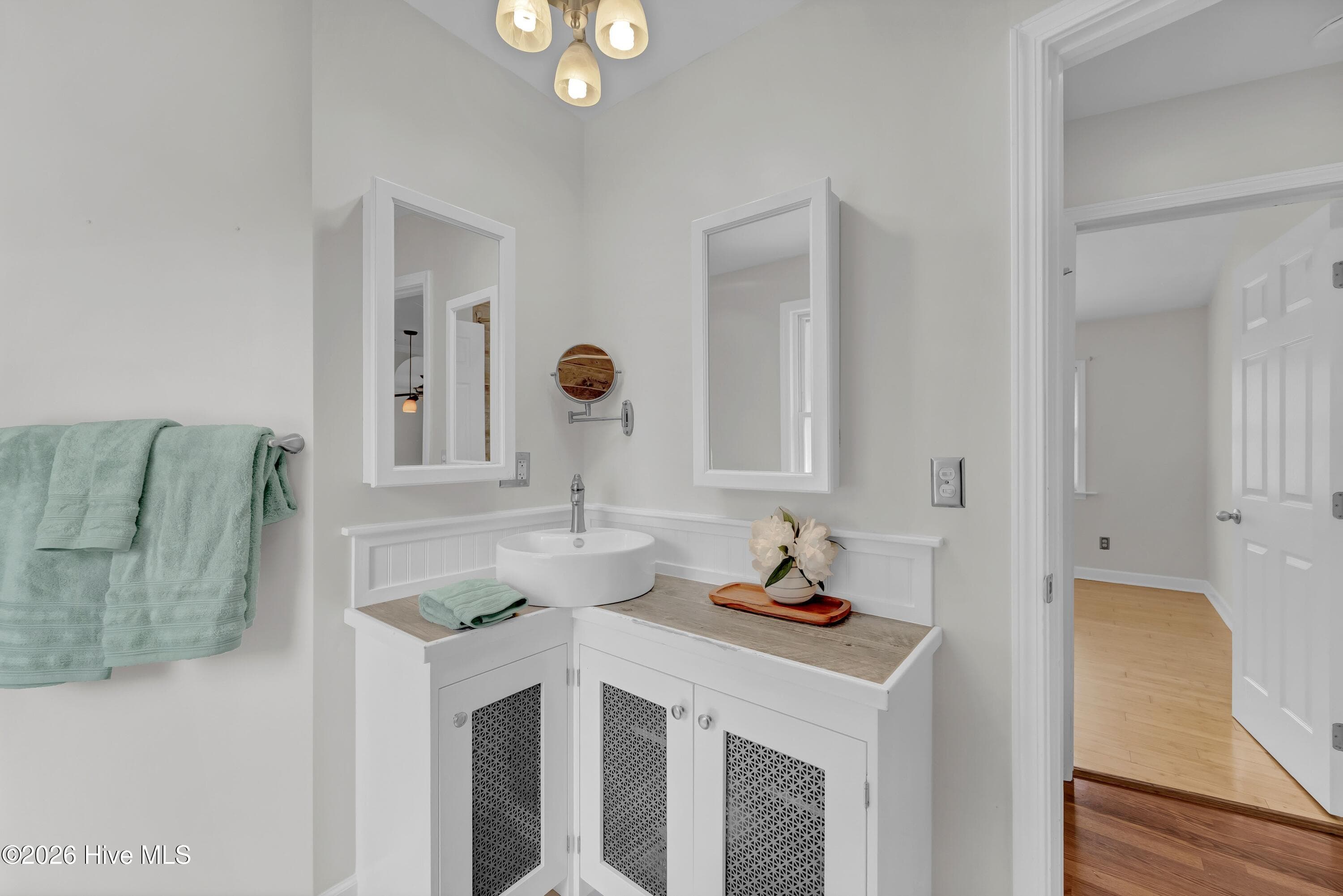 Single Family Residence at 116 Shorewood Hills Drive, Wilmington, NC 28409, photo 13 of 27