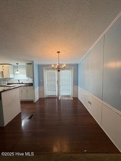 Manufactured Home at 1554 Gate 2 SW, Ocean Isle Beach, NC 28469, photo 8 of 17
