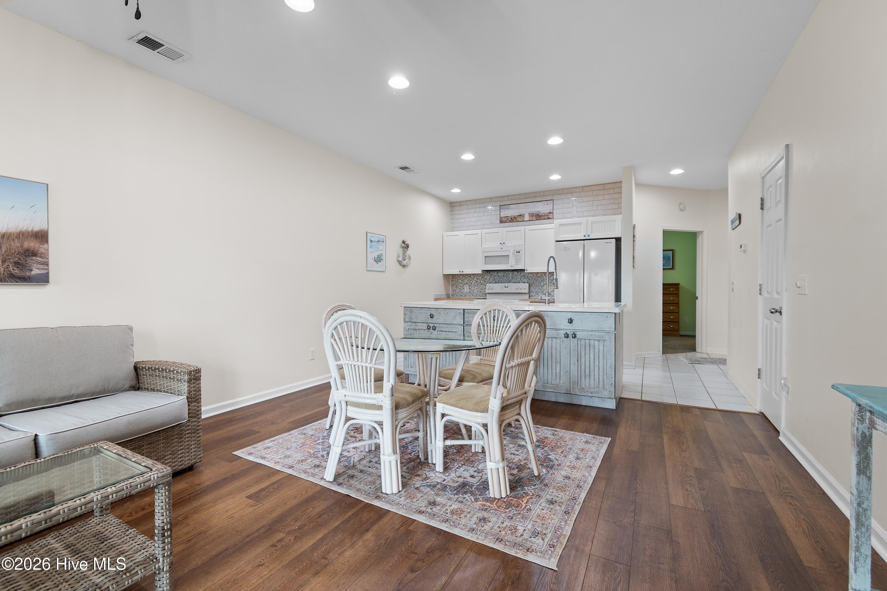 Condominium at 133 Avian Drive Apt 3403, Sunset Beach, NC 28468, photo 11 of 30