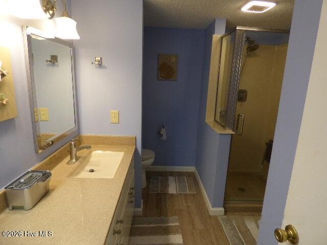 10082 Windward Drive, New Bern, NC 28560
