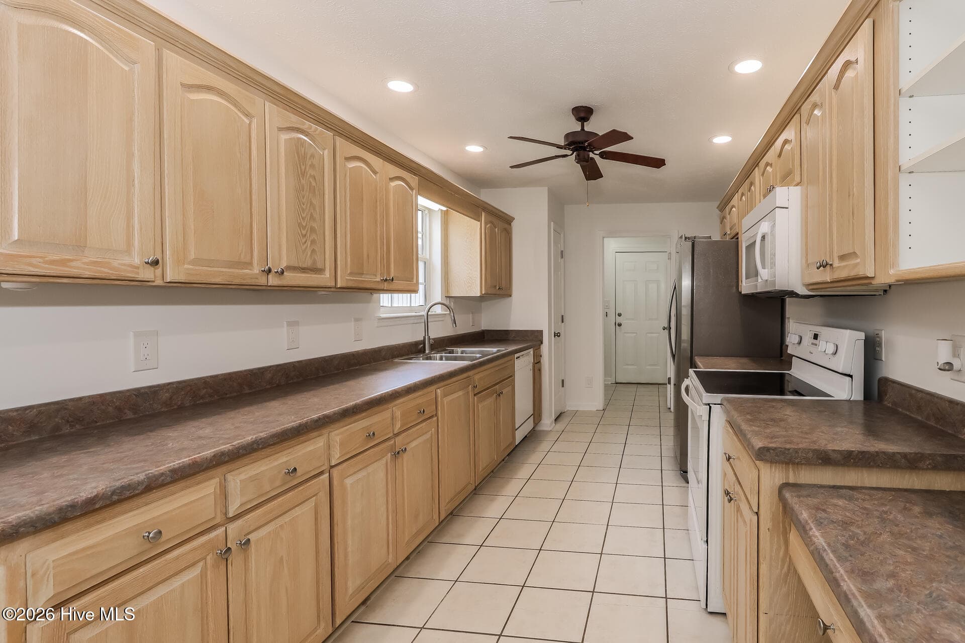 Single Family Residence at 253 Spring Oak Lane, North Augusta, SC 29841, photo 12 of 20