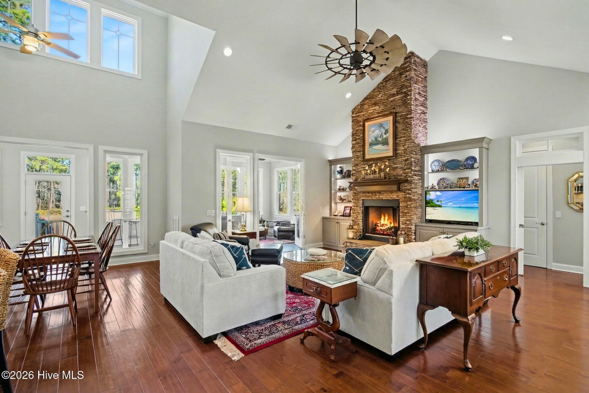 Single Family Residence at 547 Morely Circle SW, Ocean Isle Beach, NC 28469, photo 9 of 59
