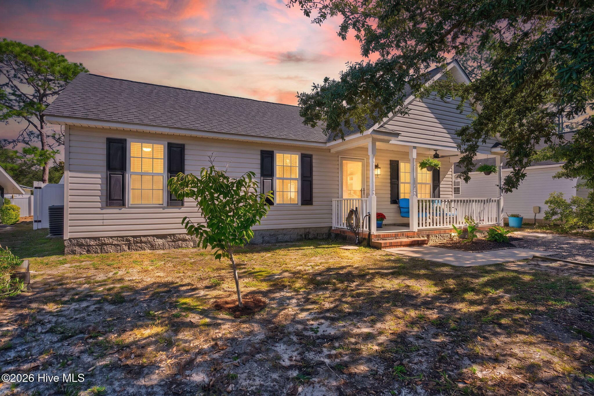 170 NW 5th Street, Oak Island, NC 28465
