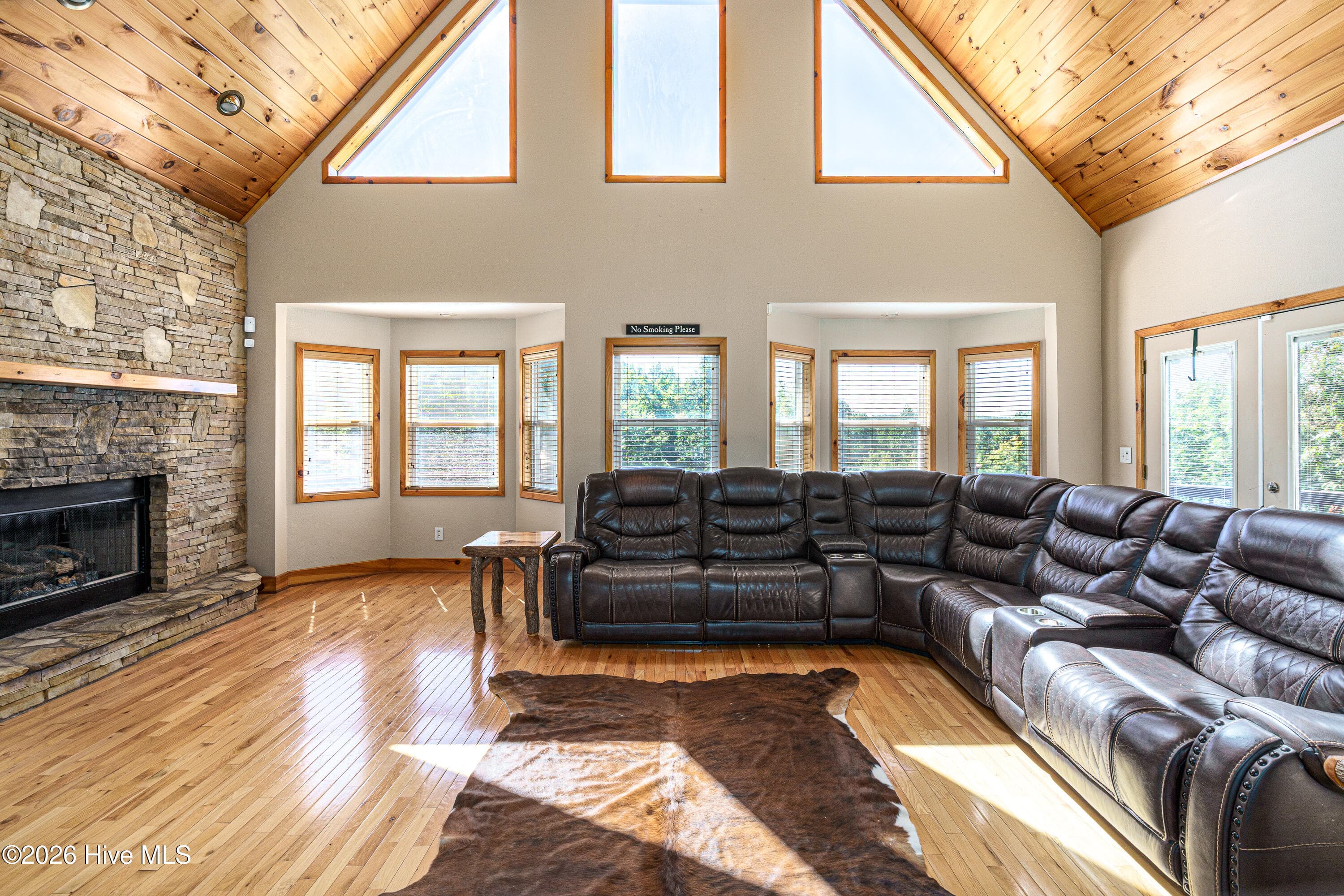 Single Family Residence at 35 Honeysuckle Lane, Murphy, NC 28906, photo 11 of 72