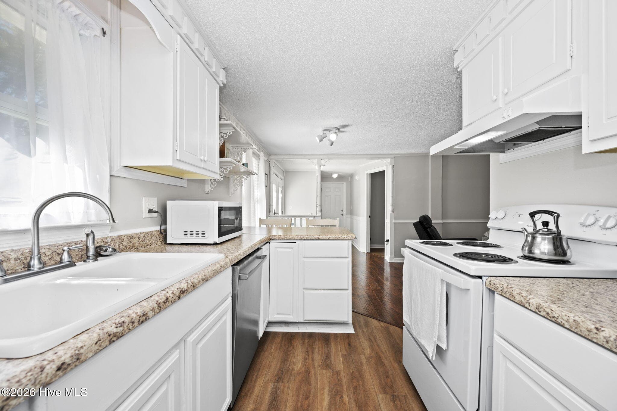 Single Family Residence at 2912 Newport Circle, Newport, NC 28570, photo 13 of 43
