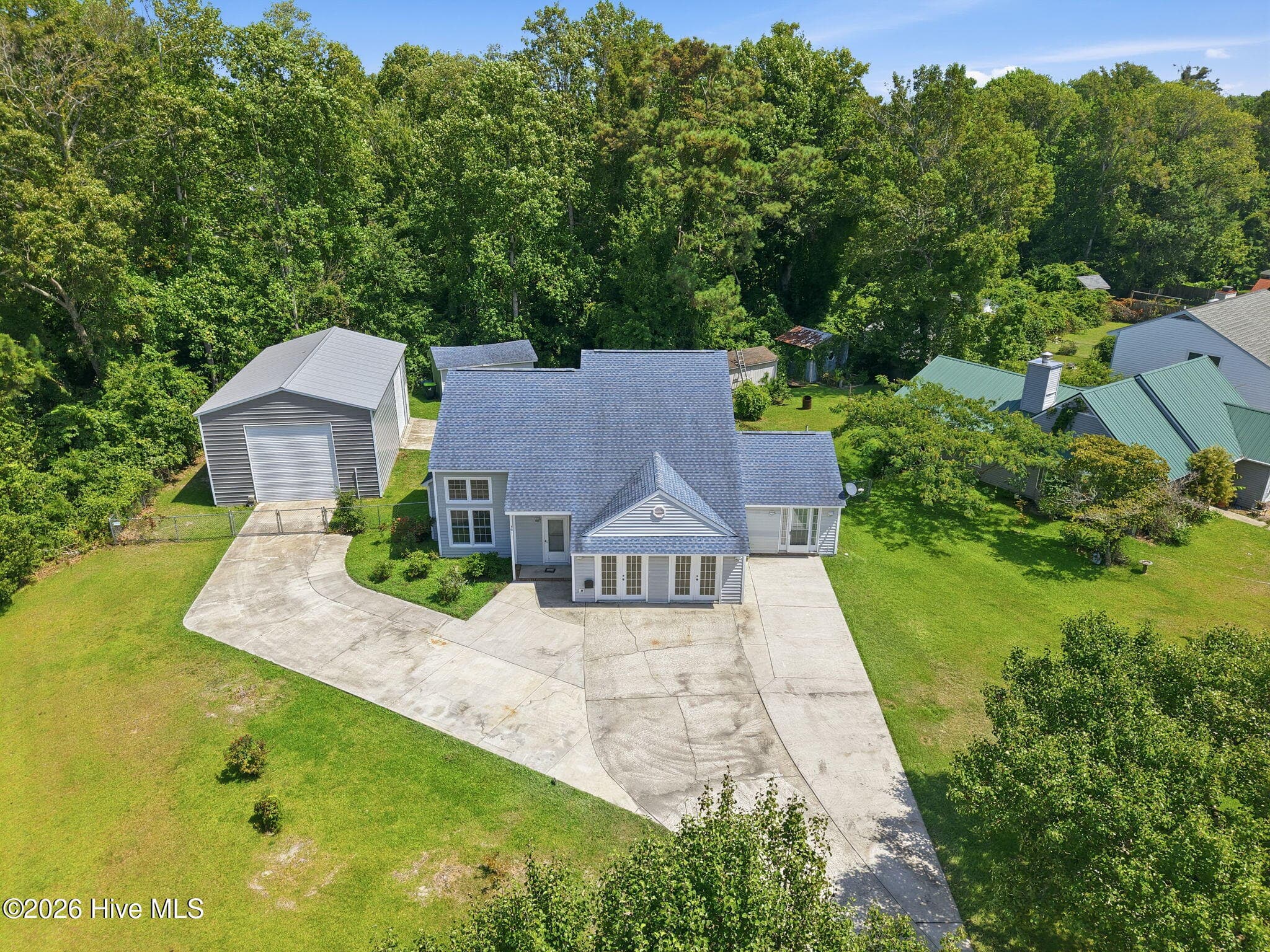Single Family Residence at 3018 Mandy Lane, Morehead City, NC 28557, photo 5 of 65
