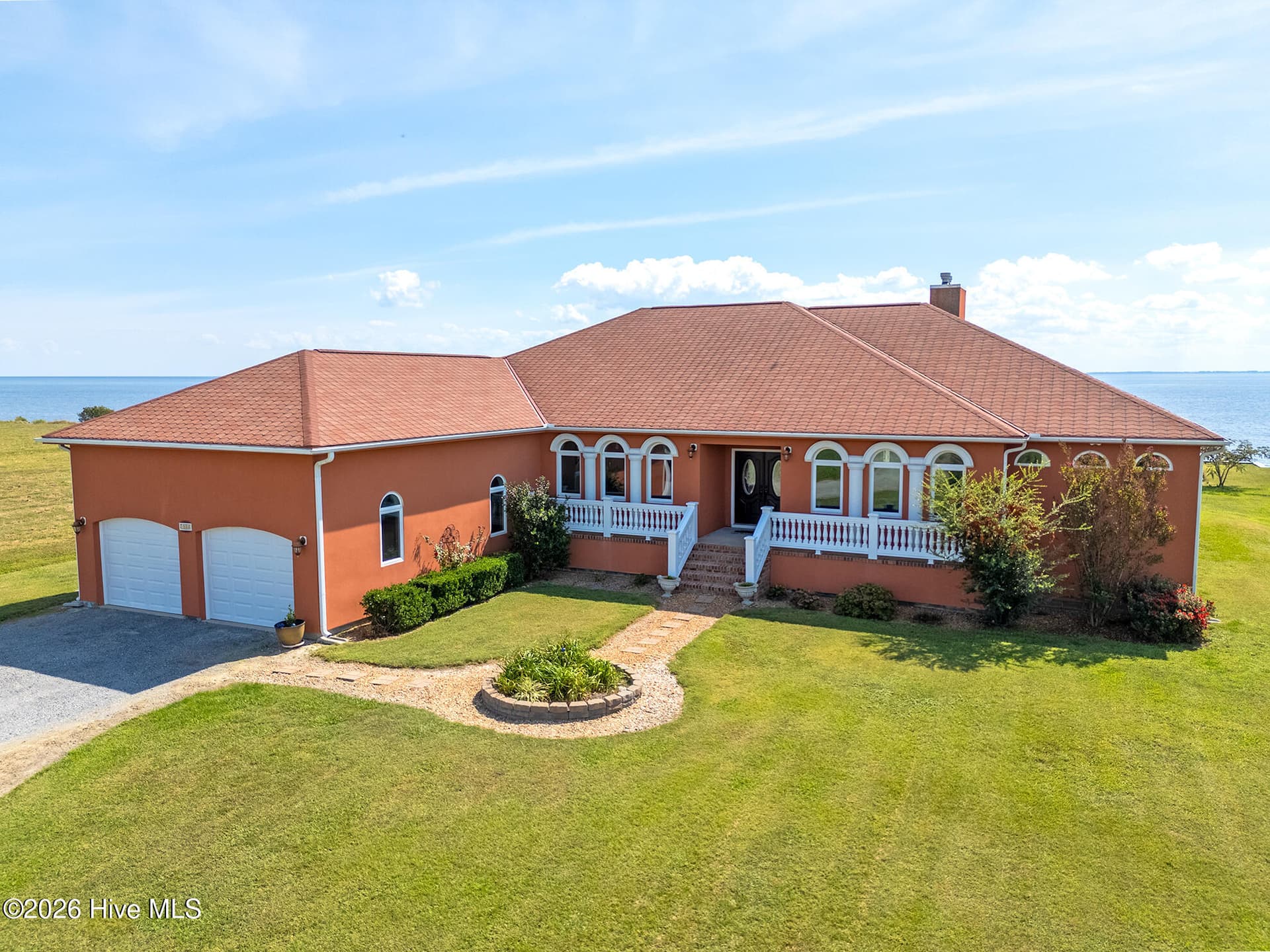 Single Family Residence at 166 Bald Eagle Point Drive, Hertford, NC 27944