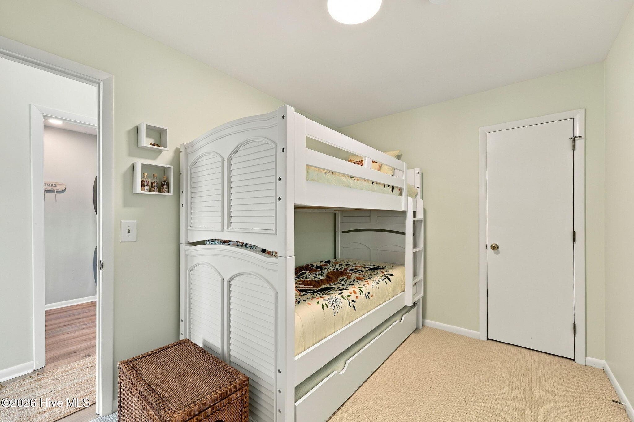 Single Family Residence at 118 Periwinkle Drive, Emerald Isle, NC 28594, photo 20 of 39