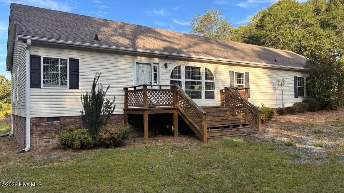 Manufactured Home at 1181 Lobelia Road, Vass, NC 28394, photo 2 of 61
