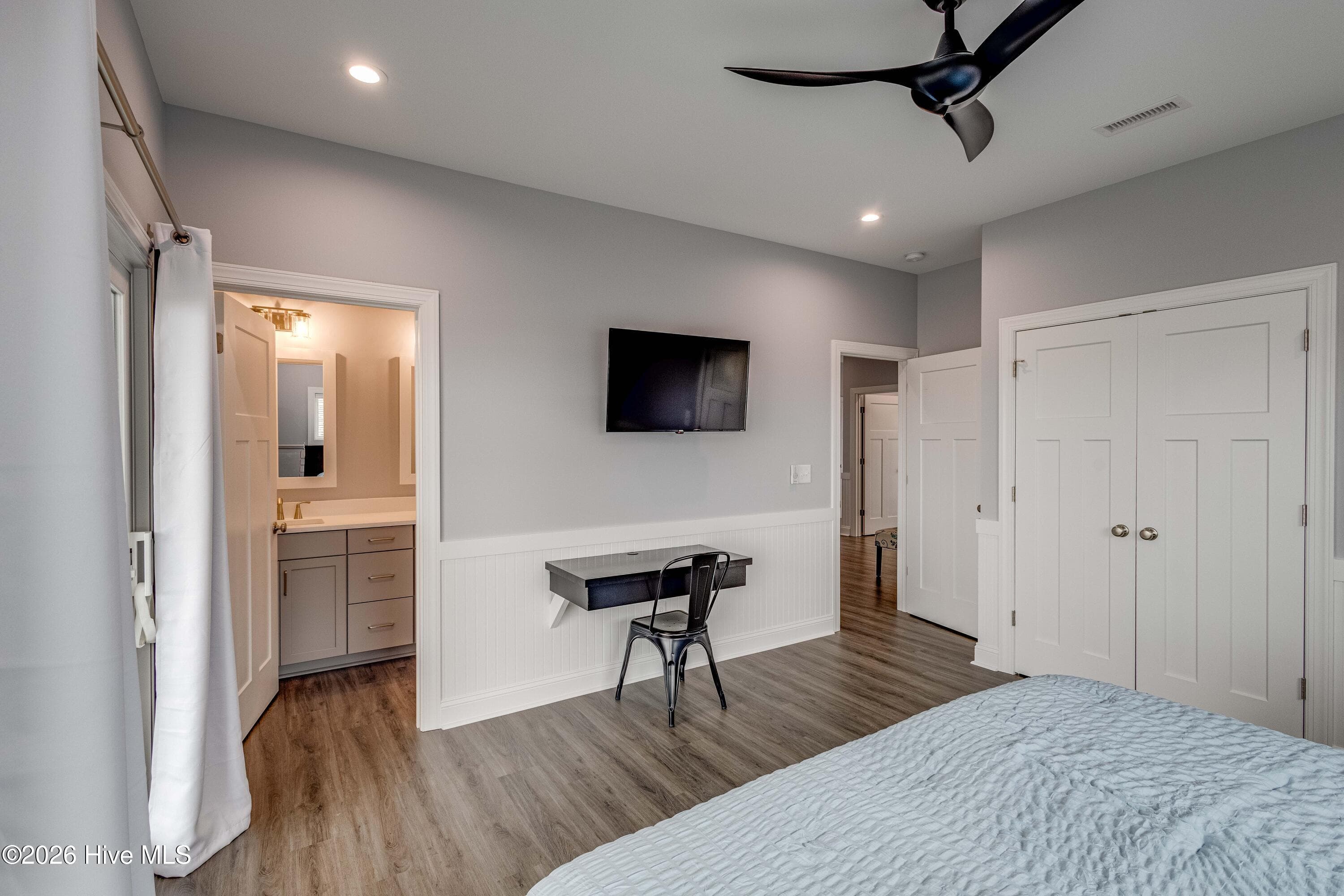 Single Family Residence at 809 N Anderson Boulevard, Topsail Beach, NC 28445, photo 31 of 51