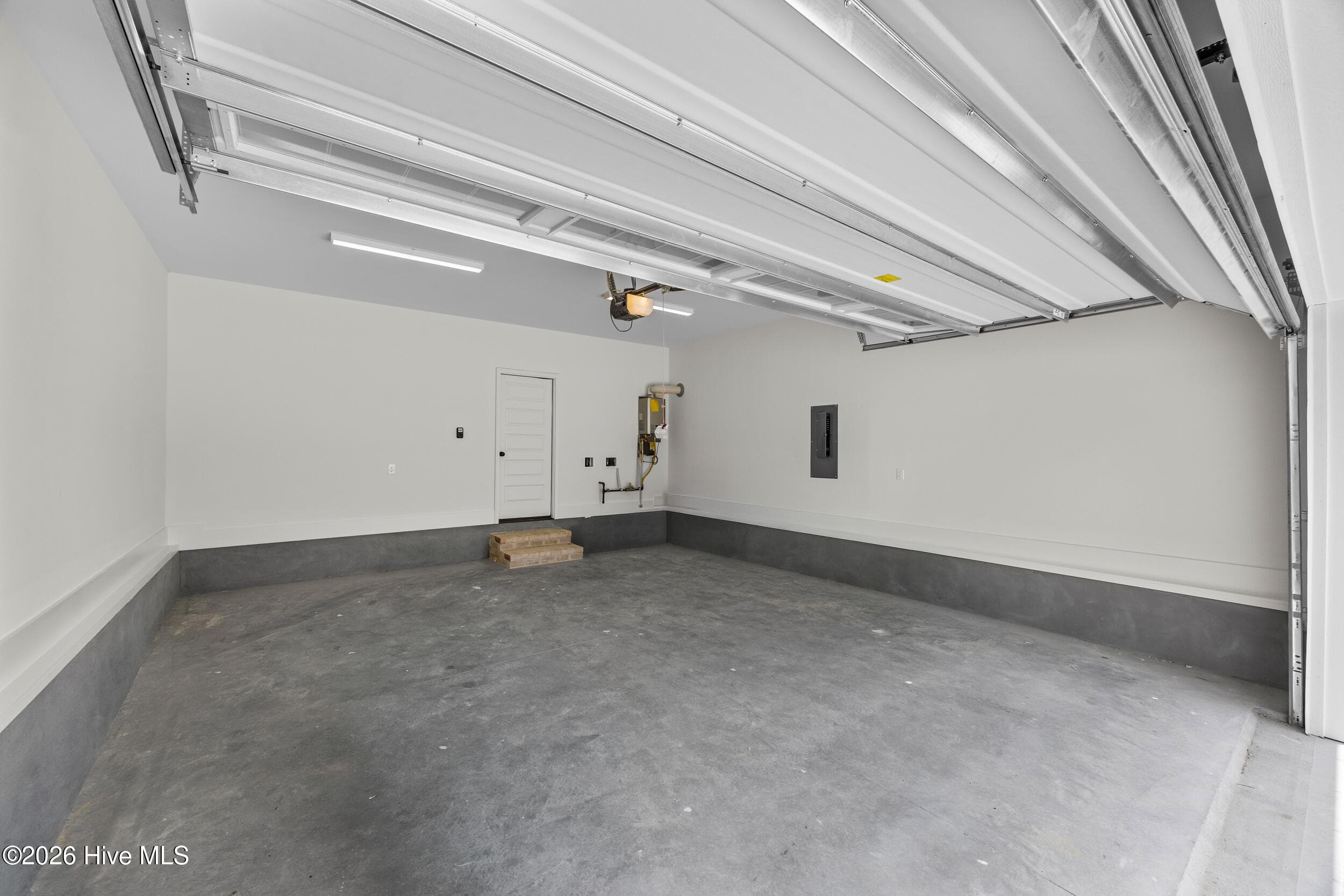 Single Family Residence at 1213 Rockhill Road, Castle Hayne, NC 28429, photo 7 of 9