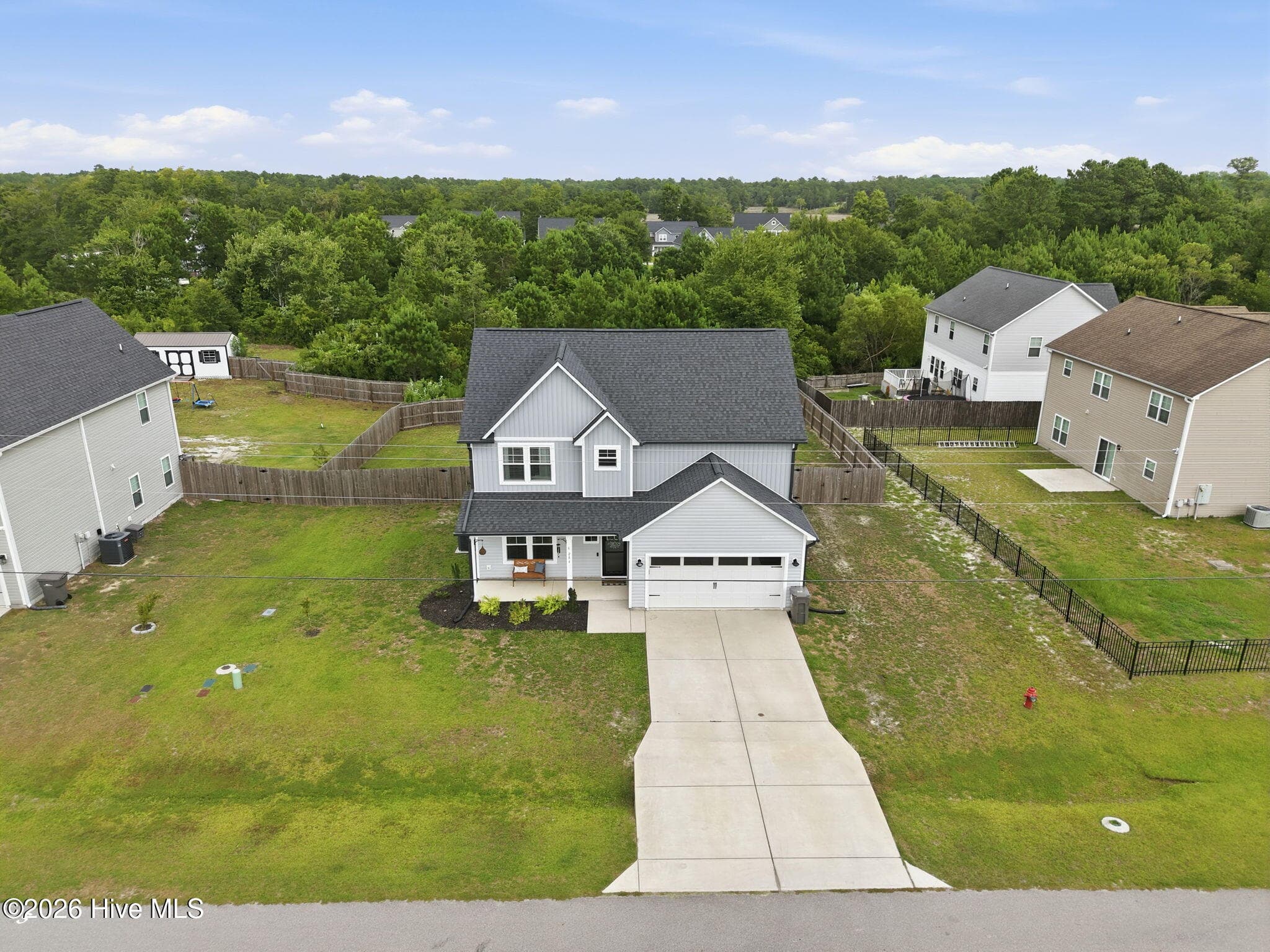 Single Family Residence at 284 E Ivybridge Drive, Hubert, NC 28539, photo 14 of 55