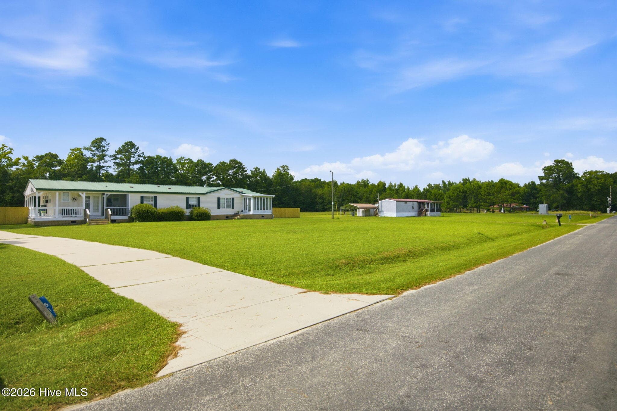 Manufactured Home at 51 Shaw Road, Riegelwood, NC 28456, photo 47 of 54