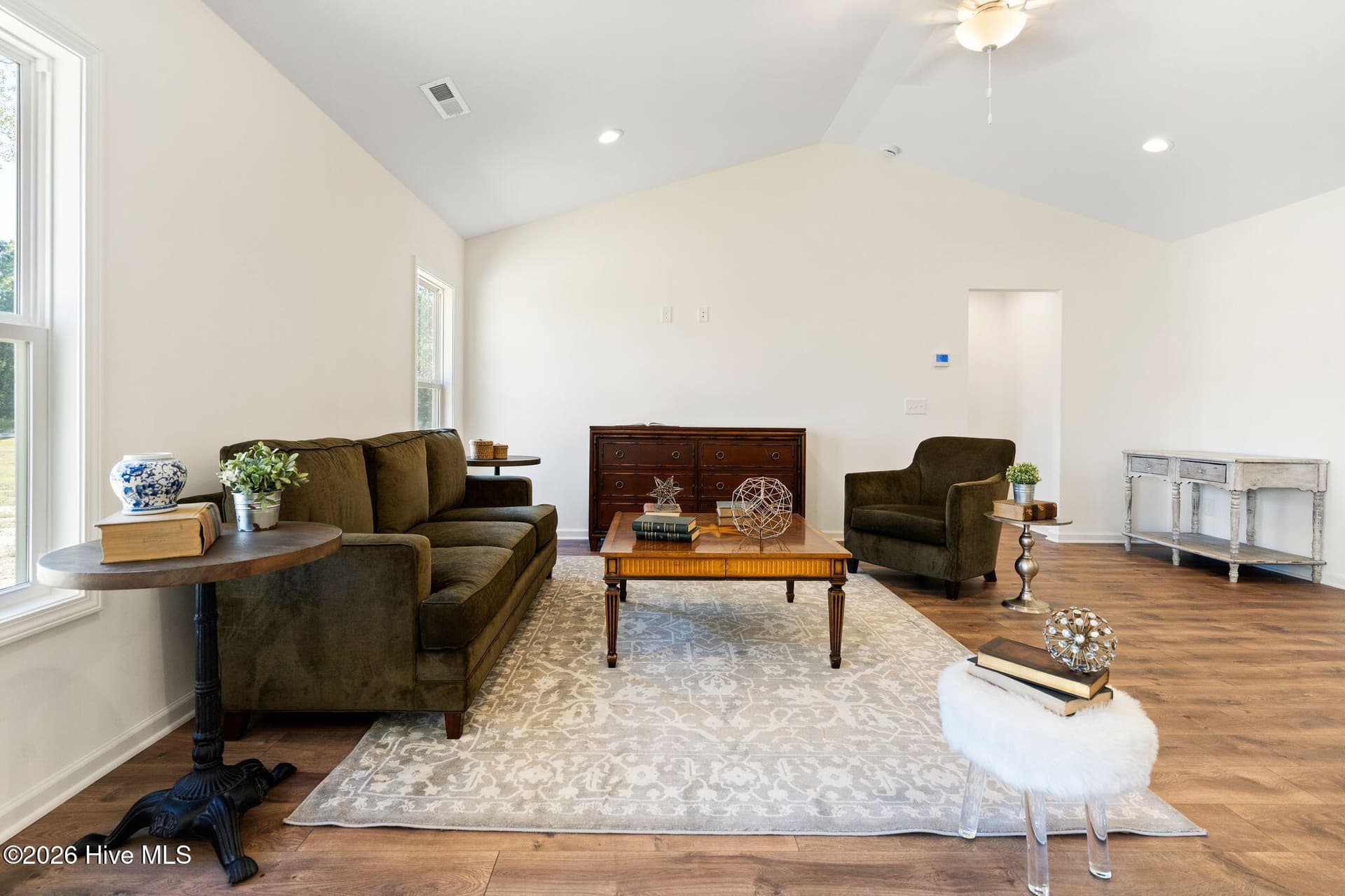 Single Family Residence at 302 Riva Ridge, Burgaw, NC 28425, photo 14 of 73