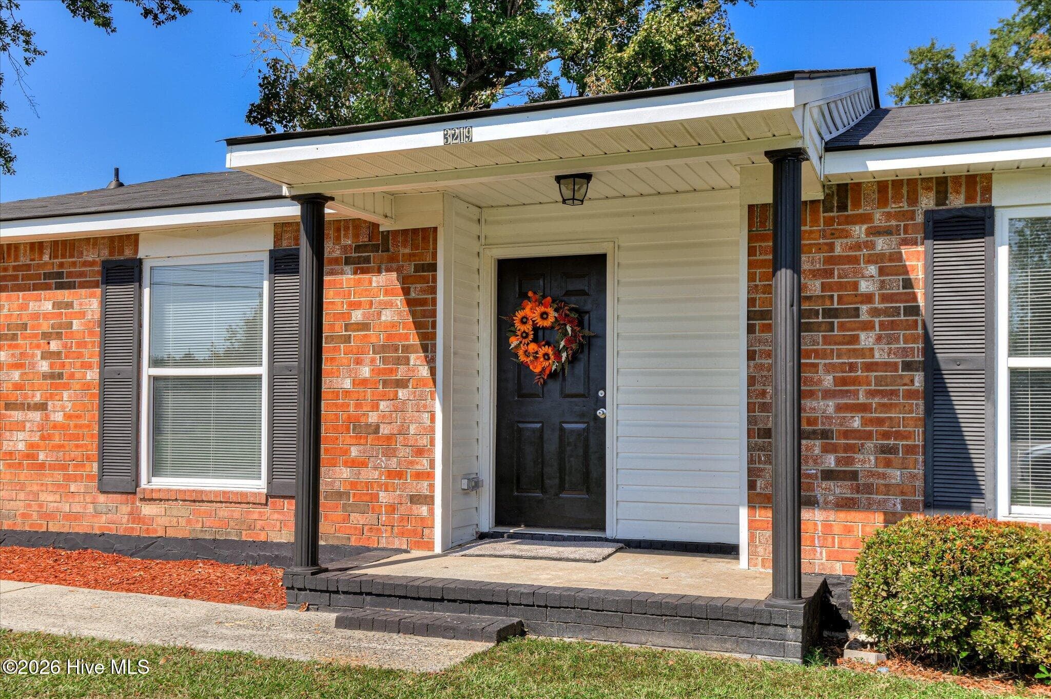 Single Family Residence at 3219 Gerald Drive E, Augusta, GA 30906, photo 4 of 37
