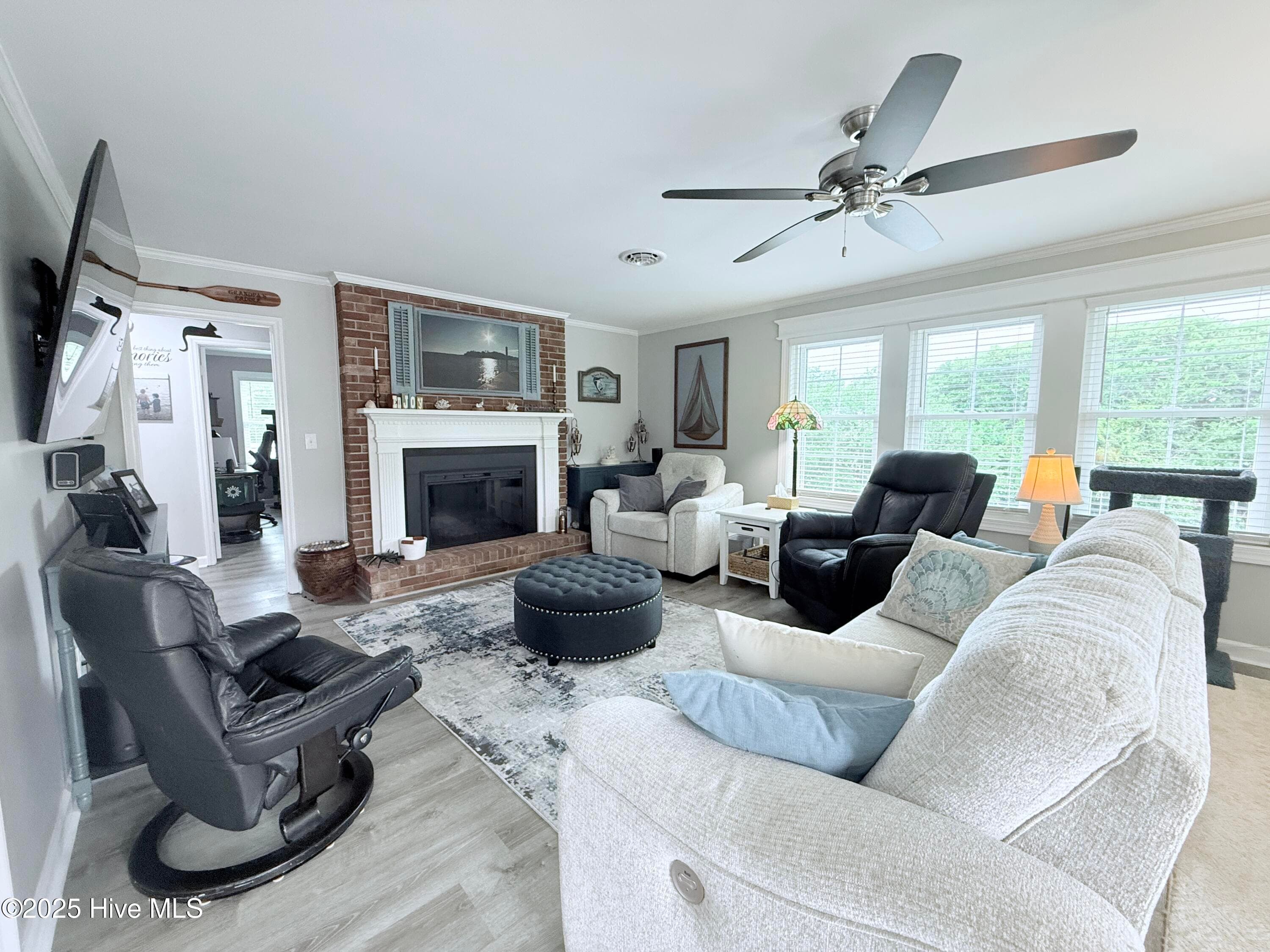 Upstairs Living Room - 5405 Cedar Tree Lane, Emerald Isle, NC 28594