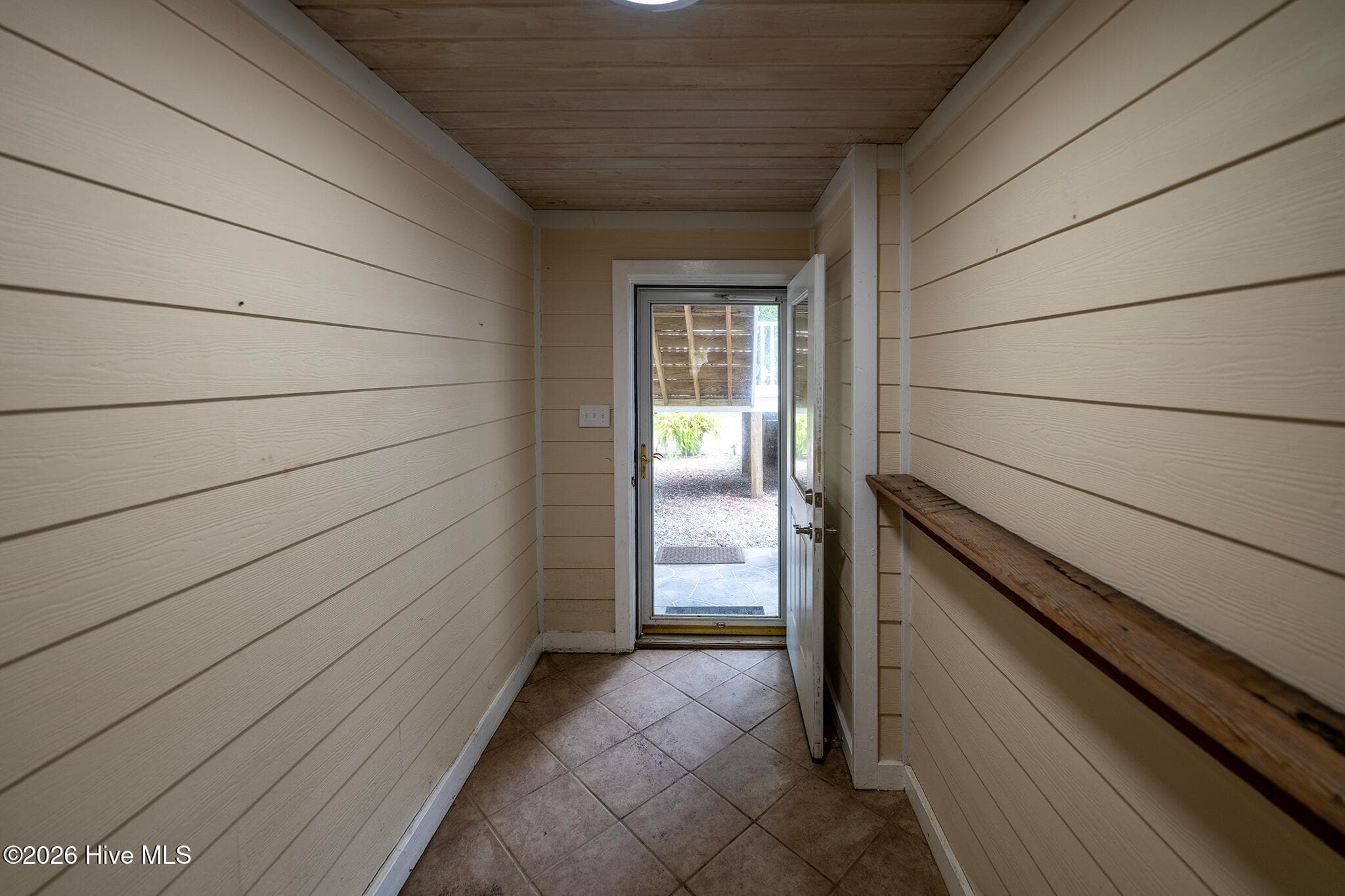 Ground Floor Back Entrance - 5616 Gondolier Drive, New Bern, NC 28560