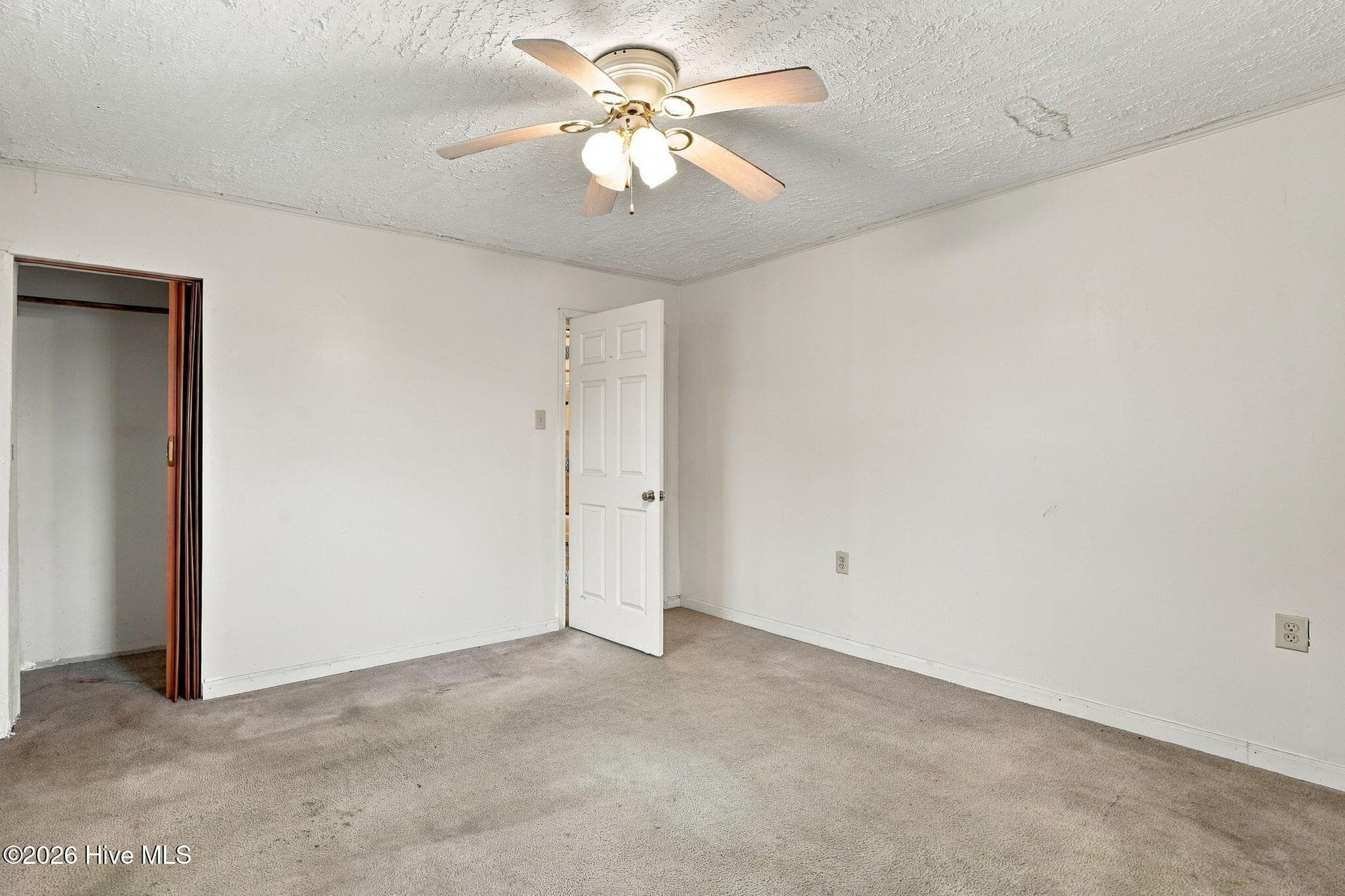 Single Family Residence at 305 N Charles Street, La Grange, NC 28551, photo 15 of 29