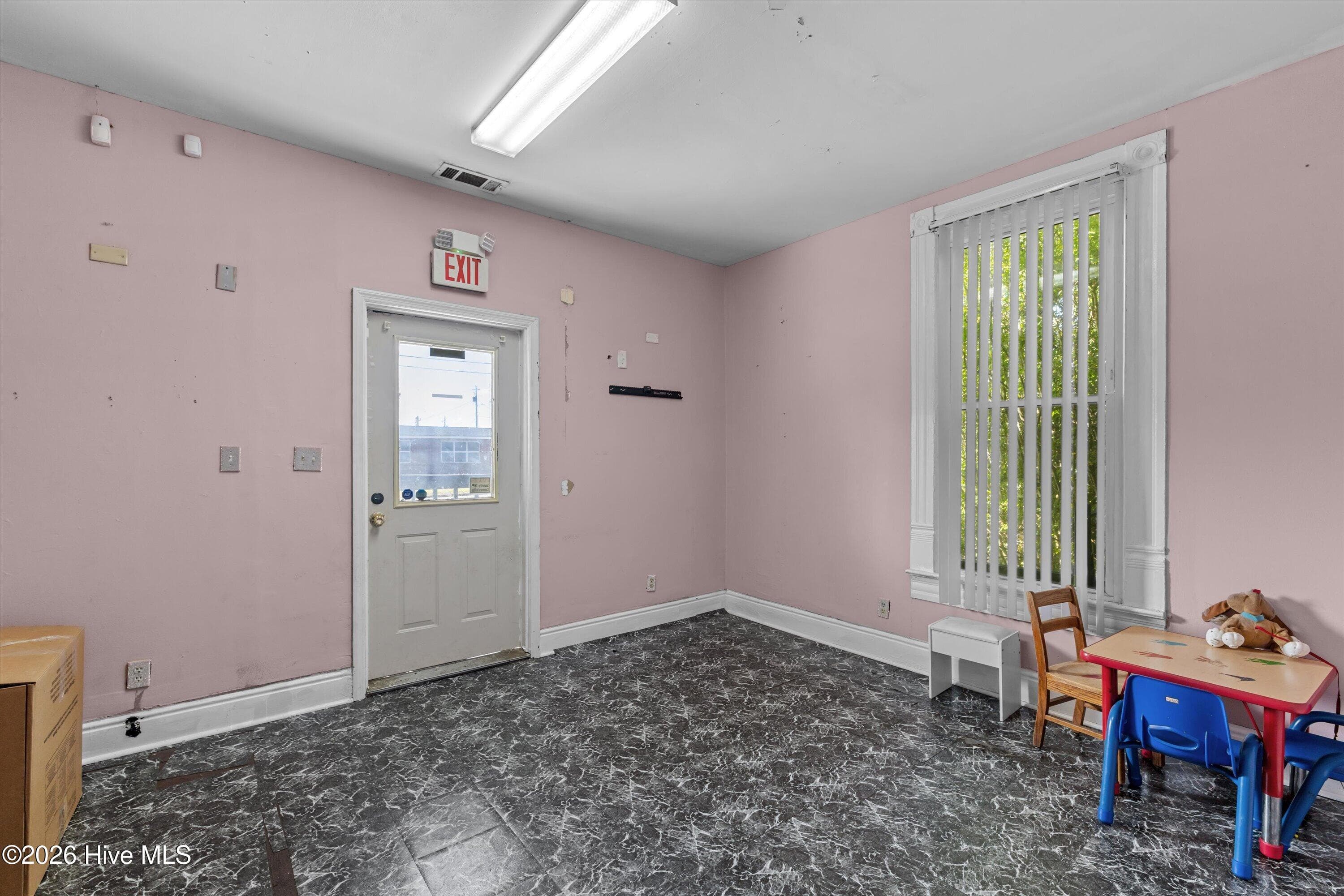 Commercial Sale at 505 E 6th Street, Waynesboro, GA 30830, photo 14 of 28