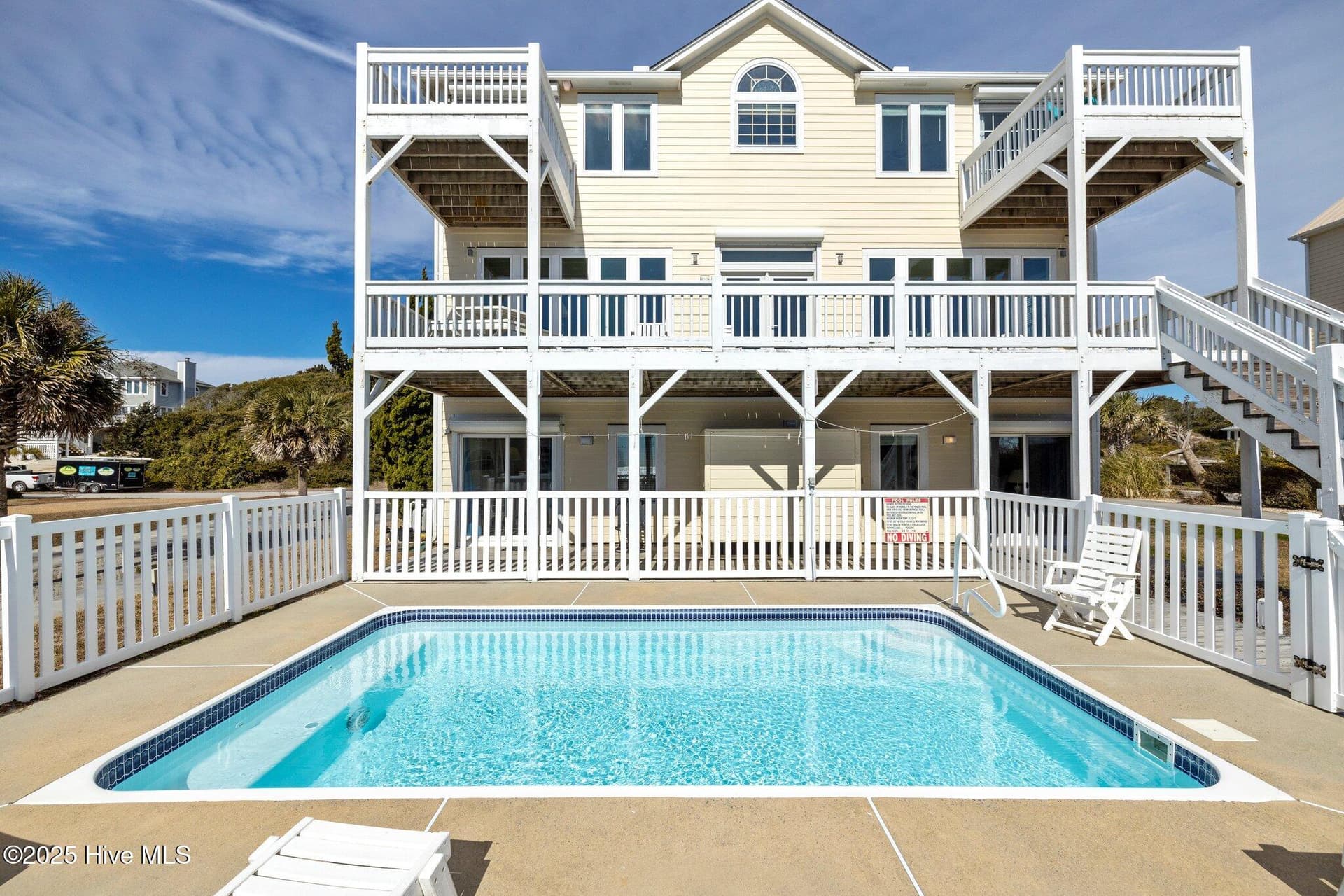 Single Family Residence at 9711 Dolphin Ridge Road, Emerald Isle, NC 28594, photo 6 of 37