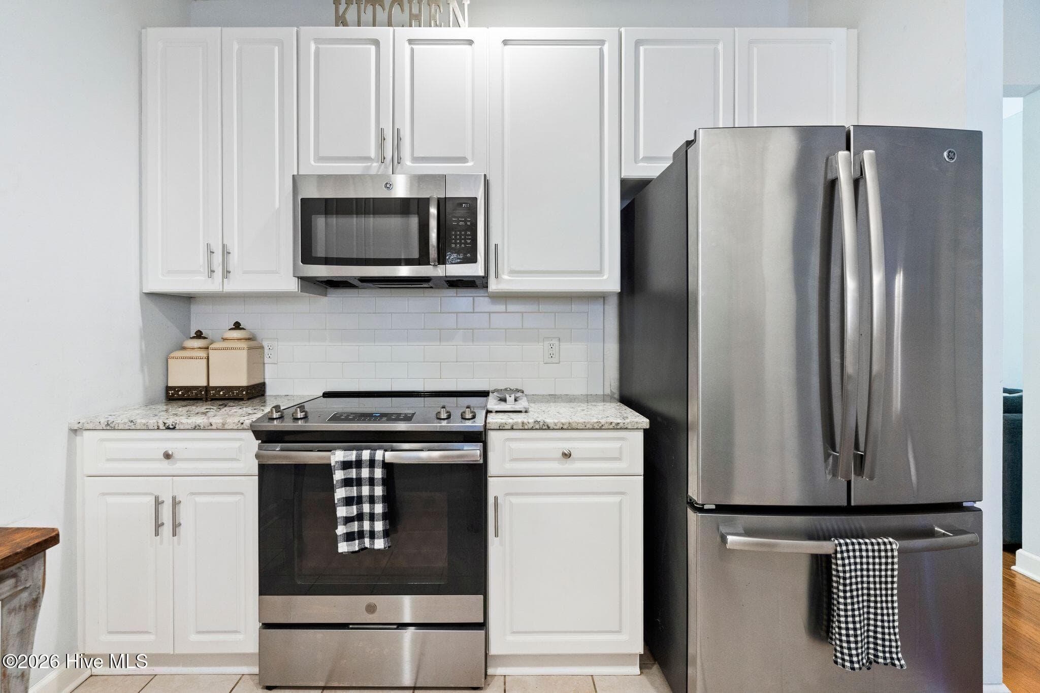 Townhouse at 5813 Wrightsville Avenue Apt 147, Wilmington, NC 28403, photo 19 of 49