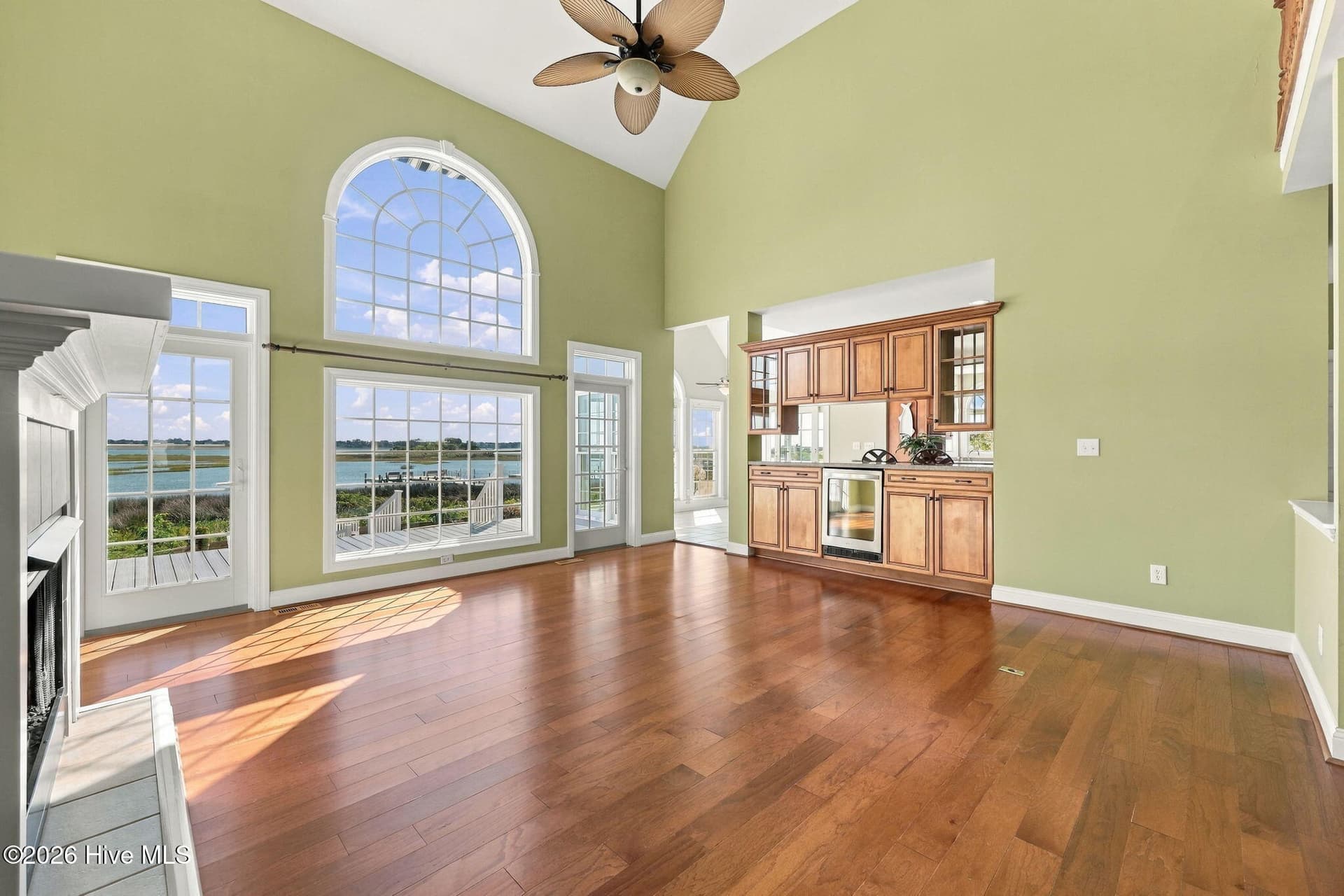 living room into kitchen - 105 Magens Court W, Cedar Point, NC 28584