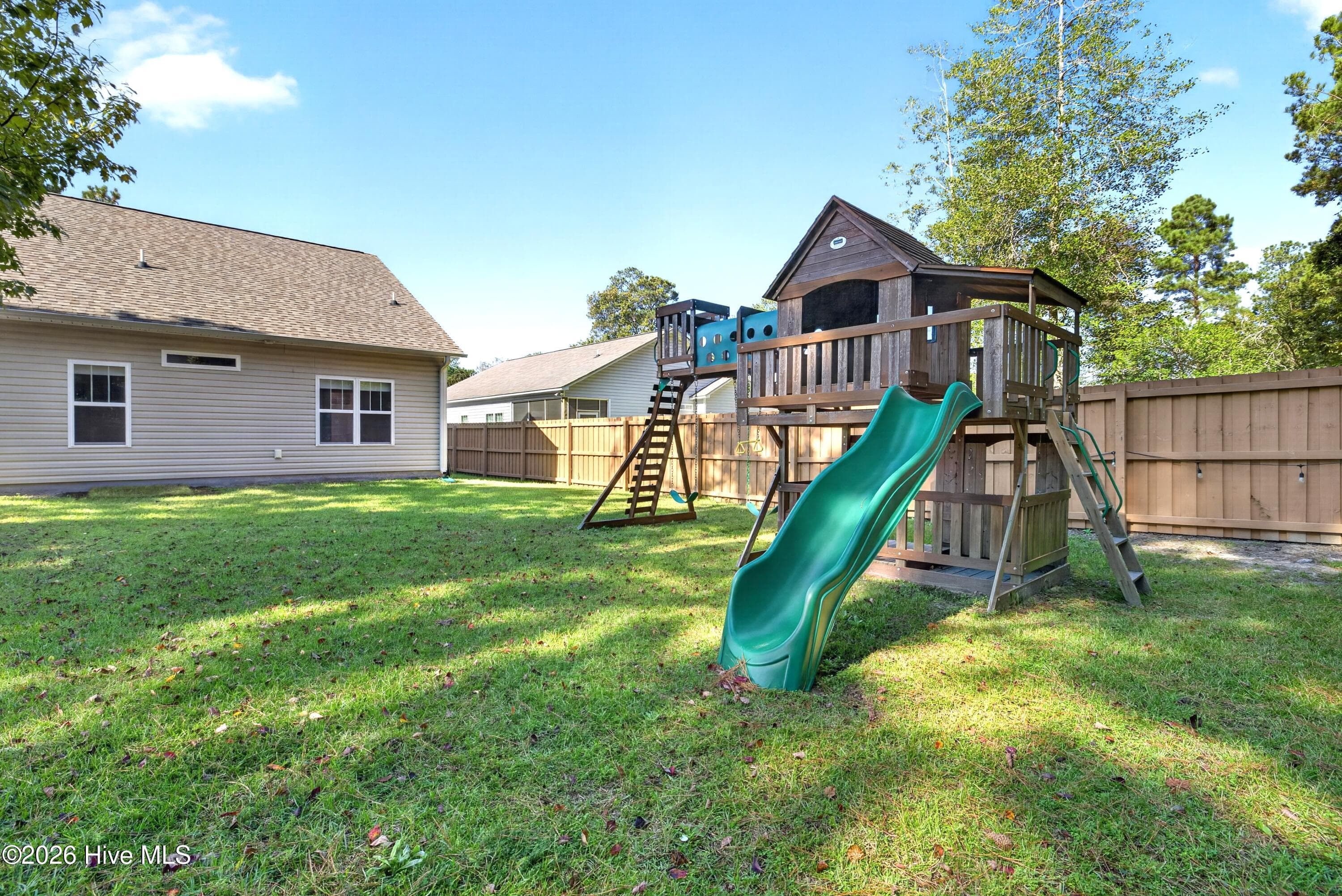 Single Family Residence at 1205 Dan Owen Drive, Hampstead, NC 28443, photo 30 of 50