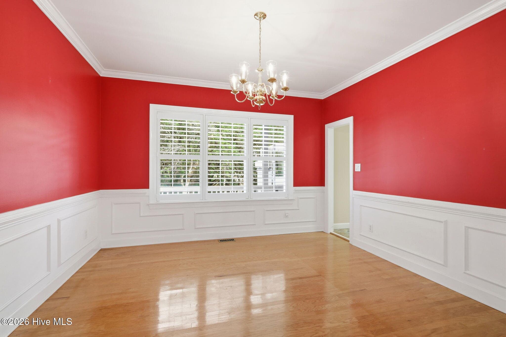 Dining room (before) - 104 Talford Drive, Atlantic Beach, NC 28512