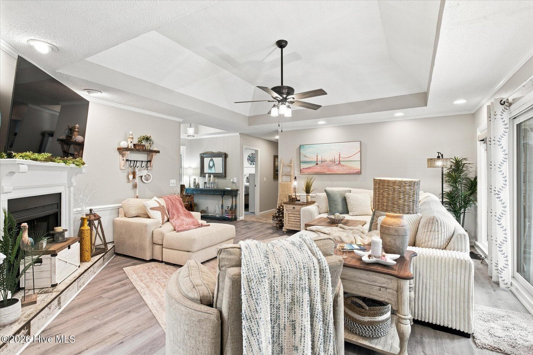 Single Family Residence at 933 Green Pointe Drive, Sunset Beach, NC 28468, photo 2 of 4