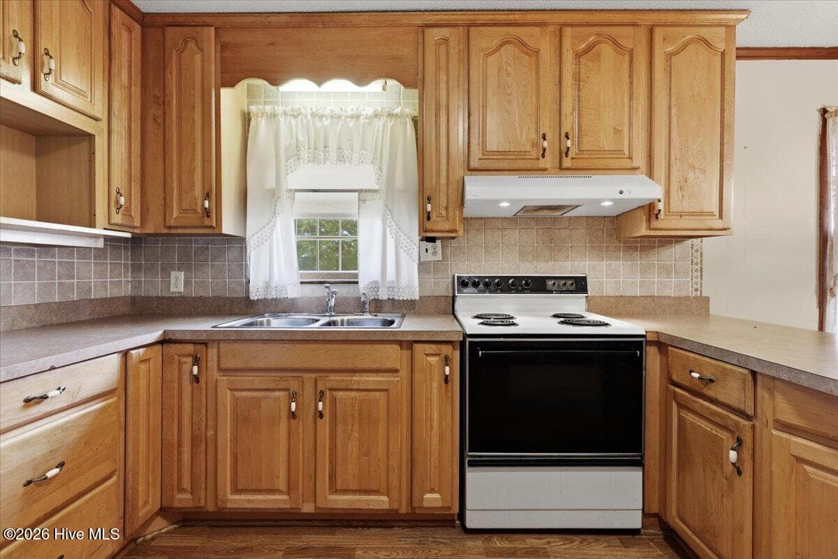1719 Lipscomb Road E, Wilson, NC 27893